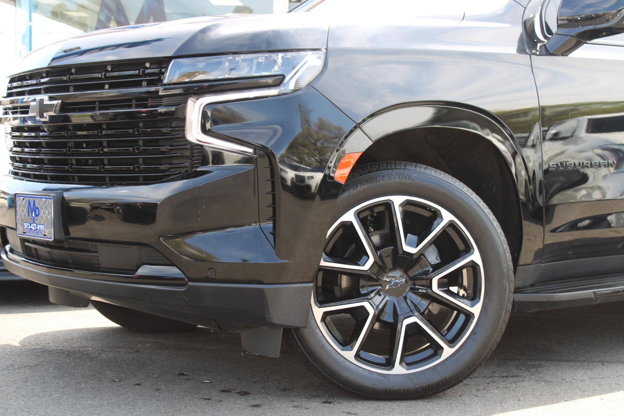 Chevrolet Suburban 4WD 4dr RST 2024