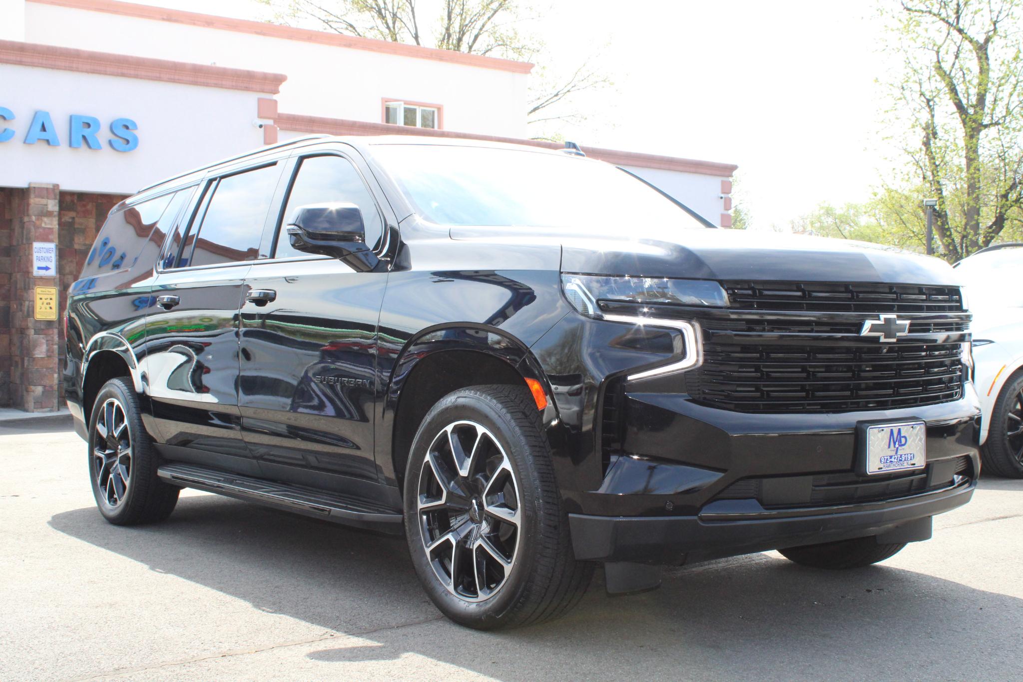 Chevrolet Suburban 4WD 4dr RST 2024