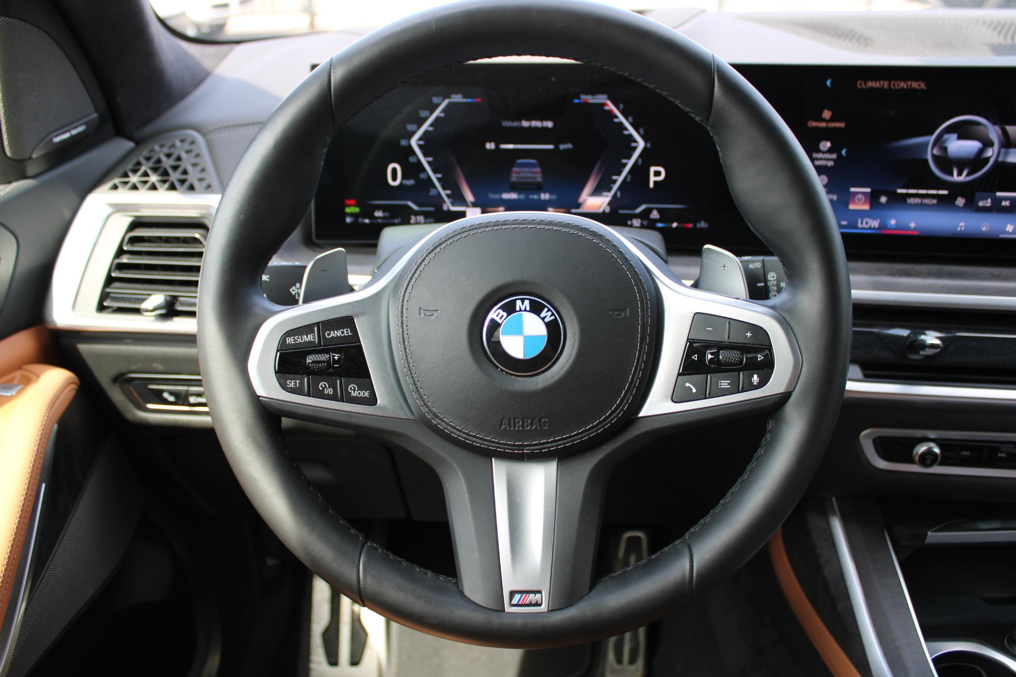 BMW X7 xDrive40i Sports Activity Vehicle 2024