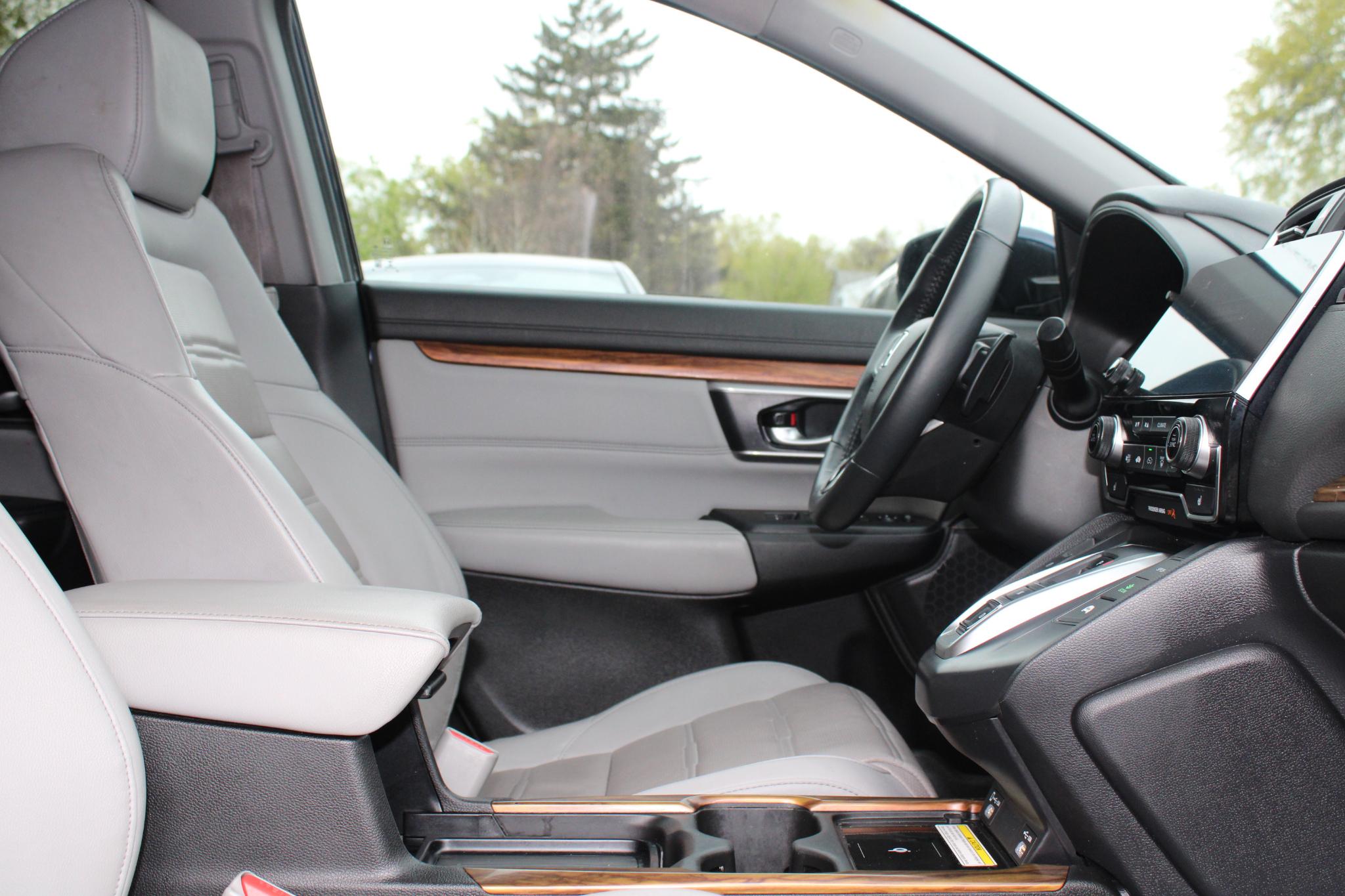 Honda CR-V Hybrid Touring AWD 2021