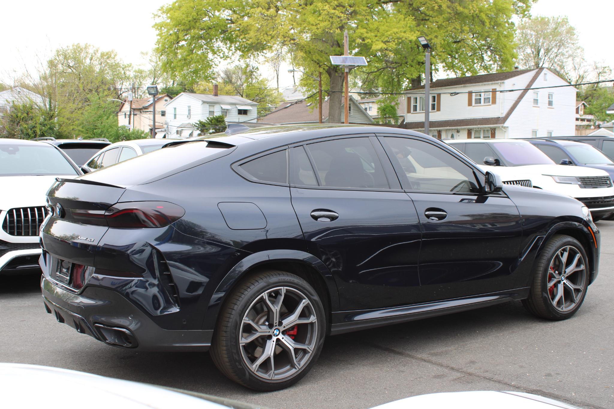 BMW X6 xDrive40i Sports Activity Coupe 2021
