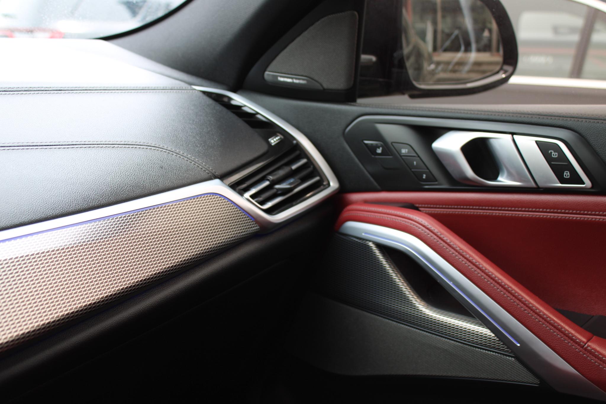 BMW X6 xDrive40i Sports Activity Coupe 2021