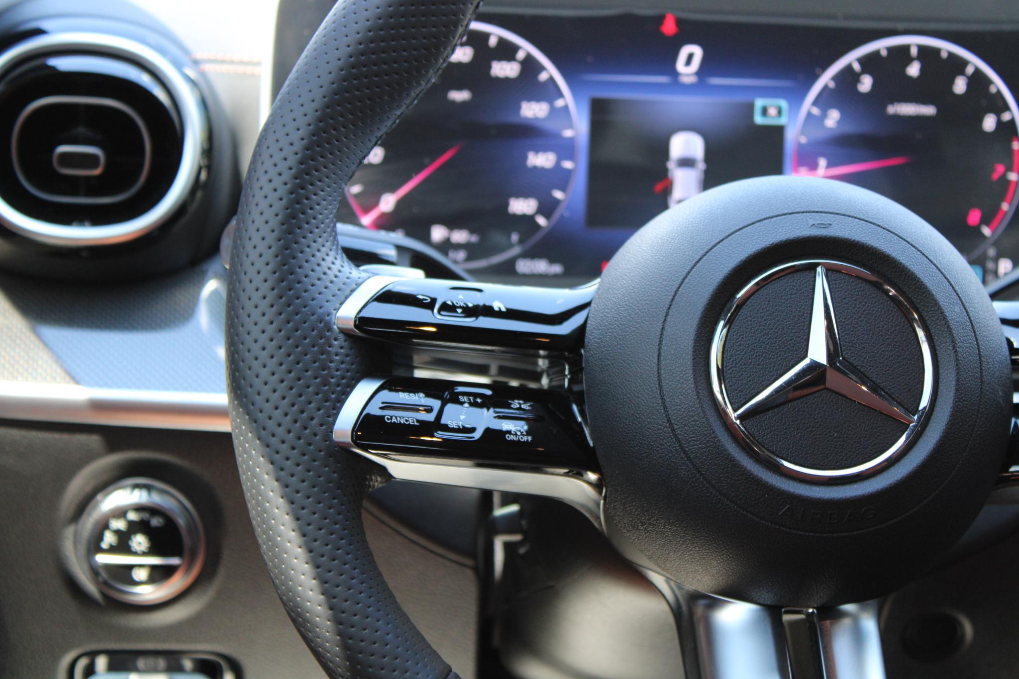 Mercedes-Benz C-Class C 300 4MATIC Sedan 2023