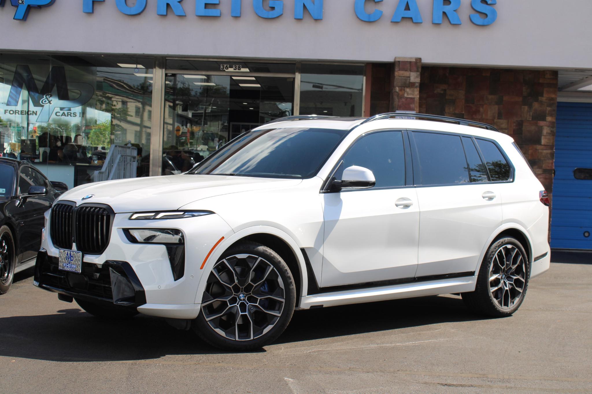 BMW X7 xDrive40i Sports Activity Vehicle 2024