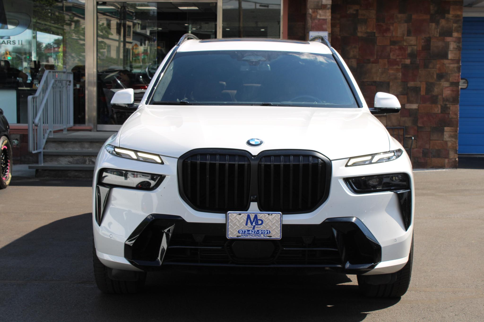 BMW X7 xDrive40i Sports Activity Vehicle 2024