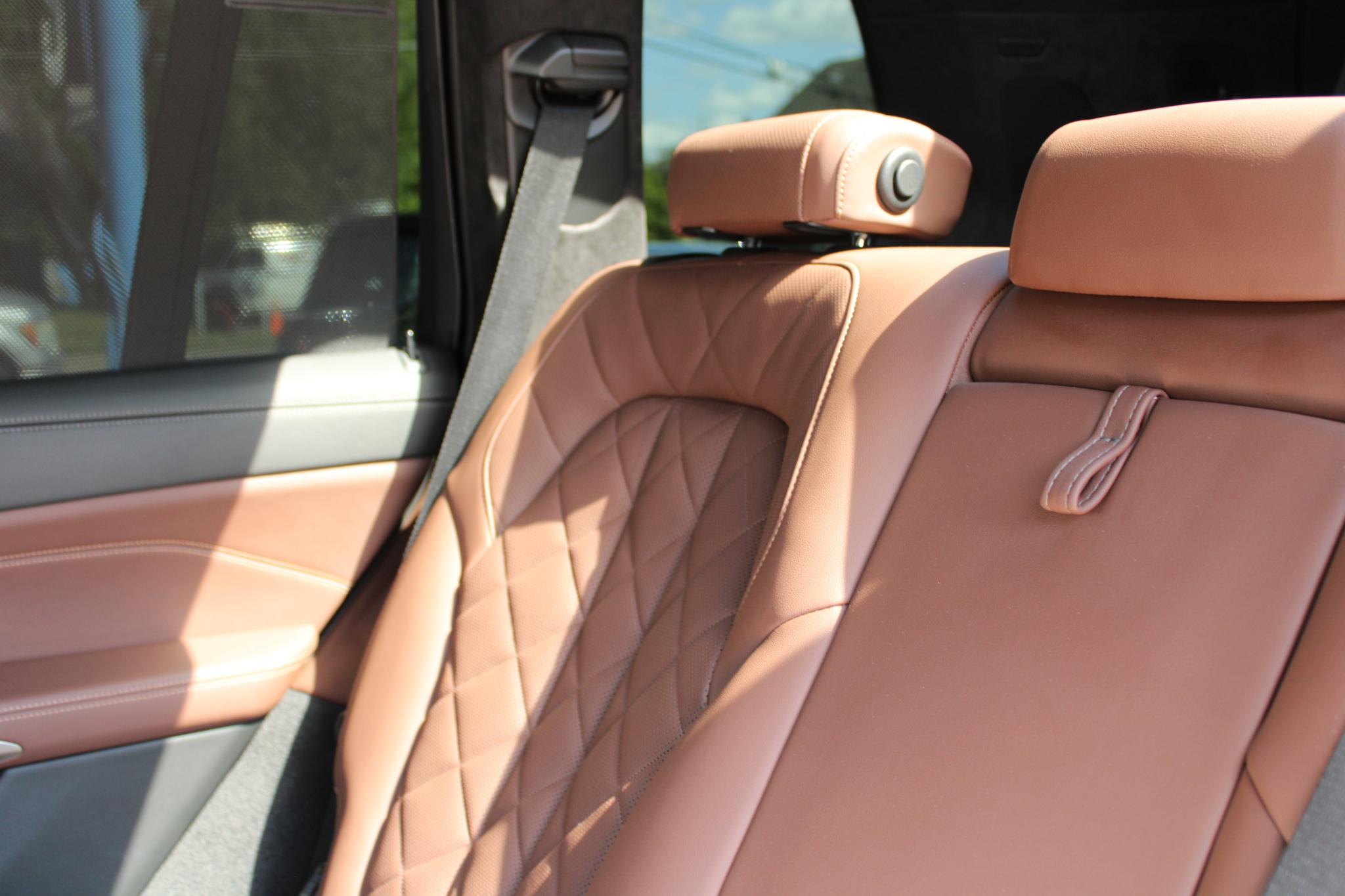 BMW X7 xDrive40i Sports Activity Vehicle 2024