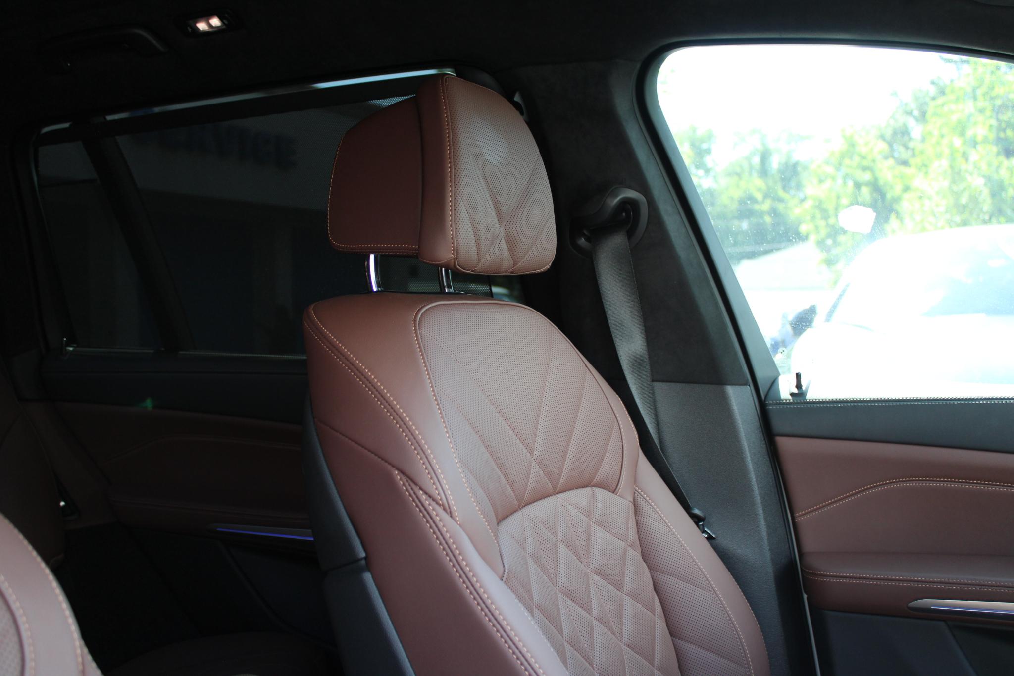 BMW X7 xDrive40i Sports Activity Vehicle 2024