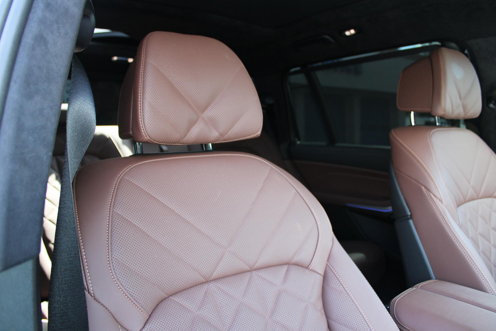 BMW X7 xDrive40i Sports Activity Vehicle 2024
