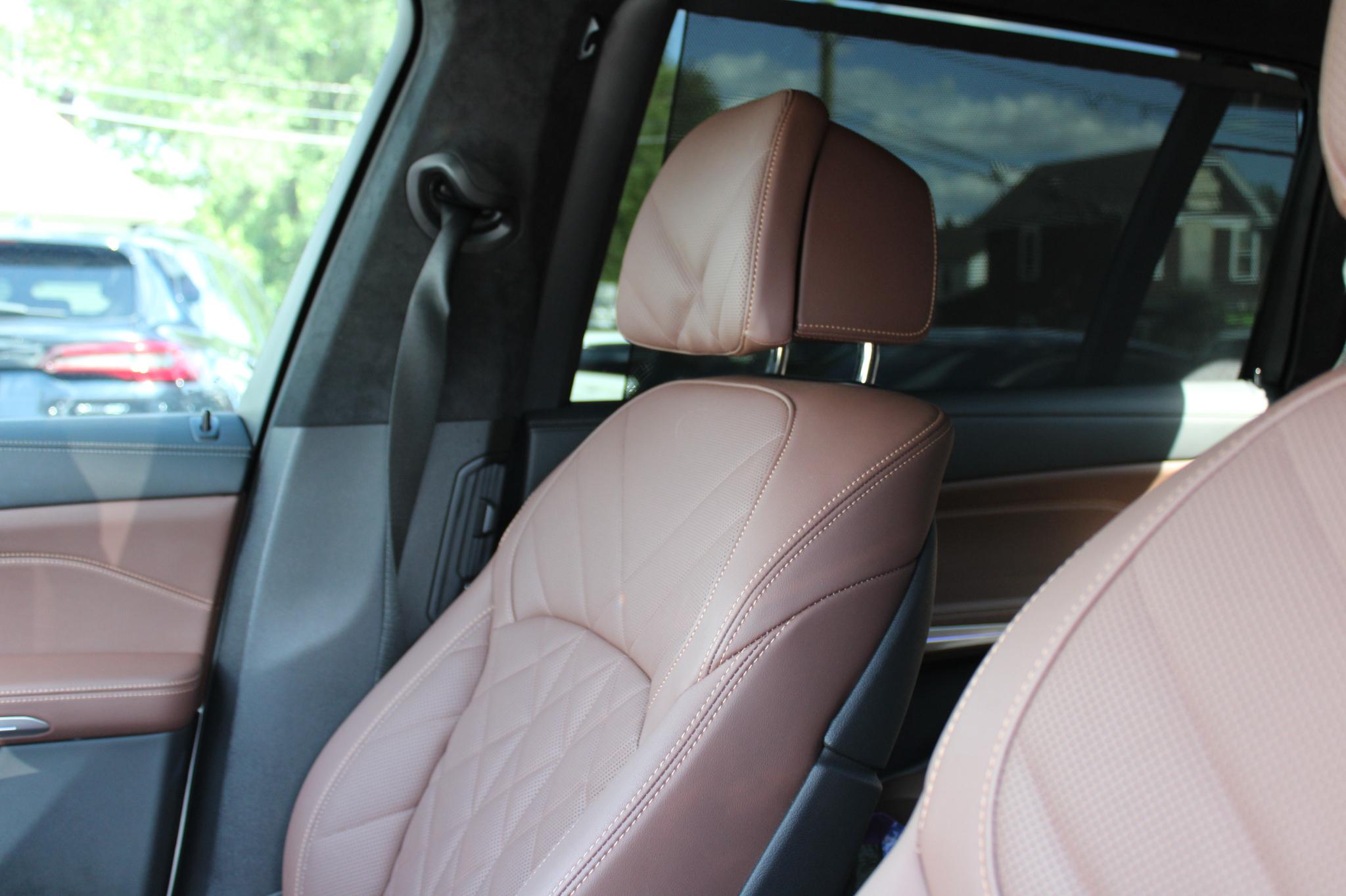 BMW X7 xDrive40i Sports Activity Vehicle 2024