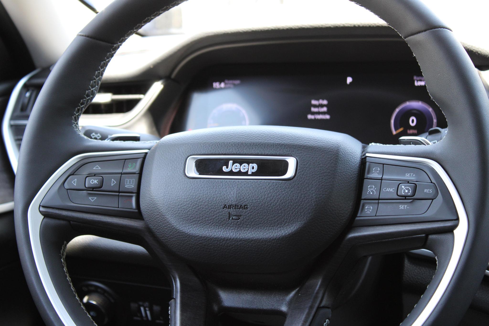 Jeep Grand Cherokee Limited 4x4 2023