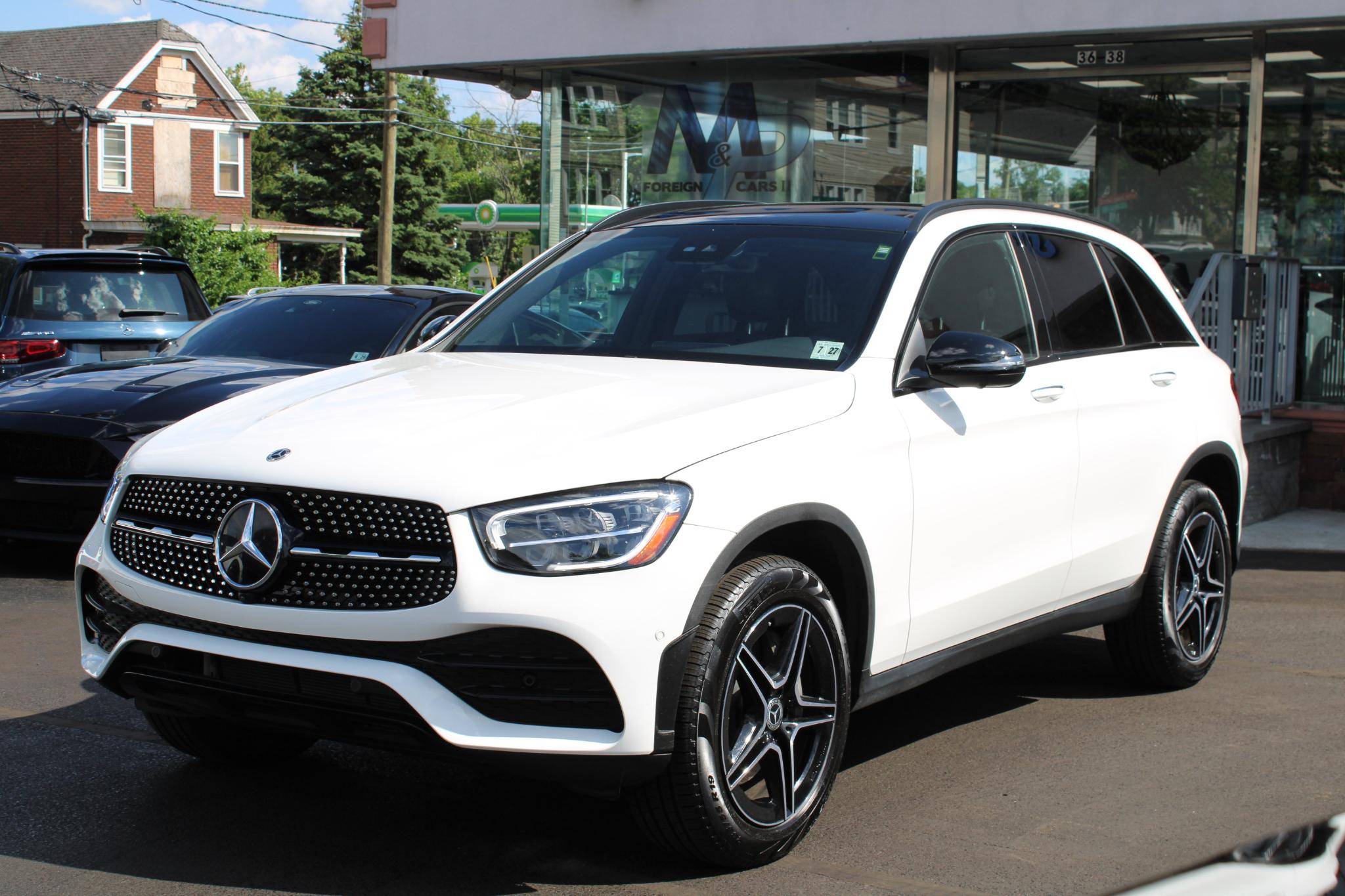Mercedes-Benz GLC GLC 300 4MATIC SUV 2022