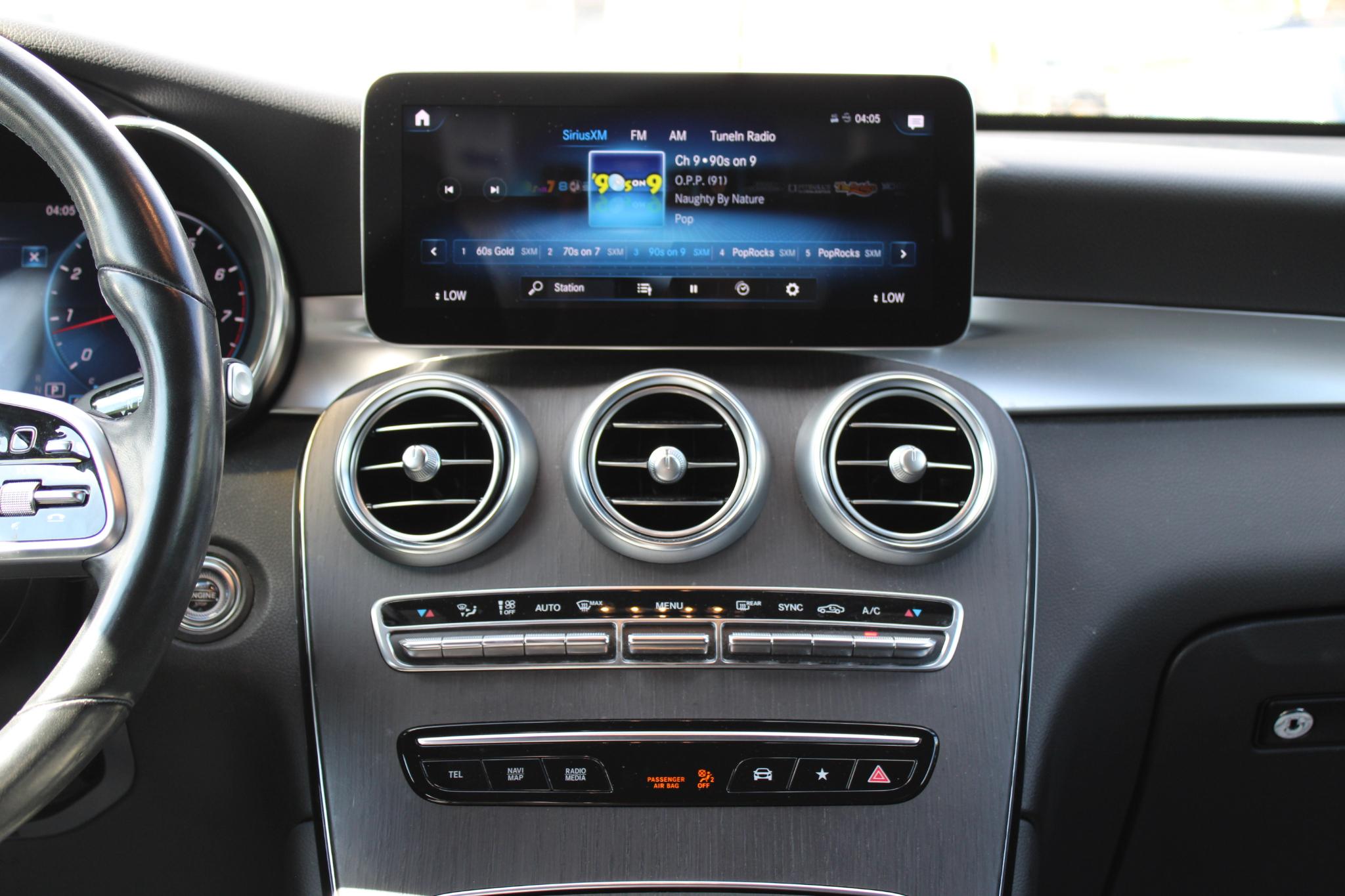 Mercedes-Benz GLC GLC 300 4MATIC SUV 2022