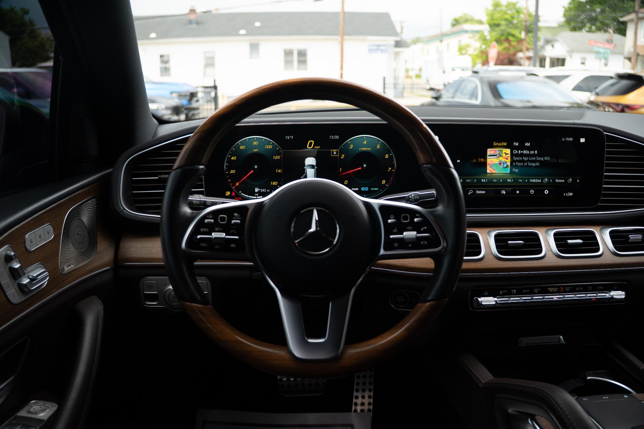 Mercedes-Benz GLS GLS 450 4MATIC SUV 2022
