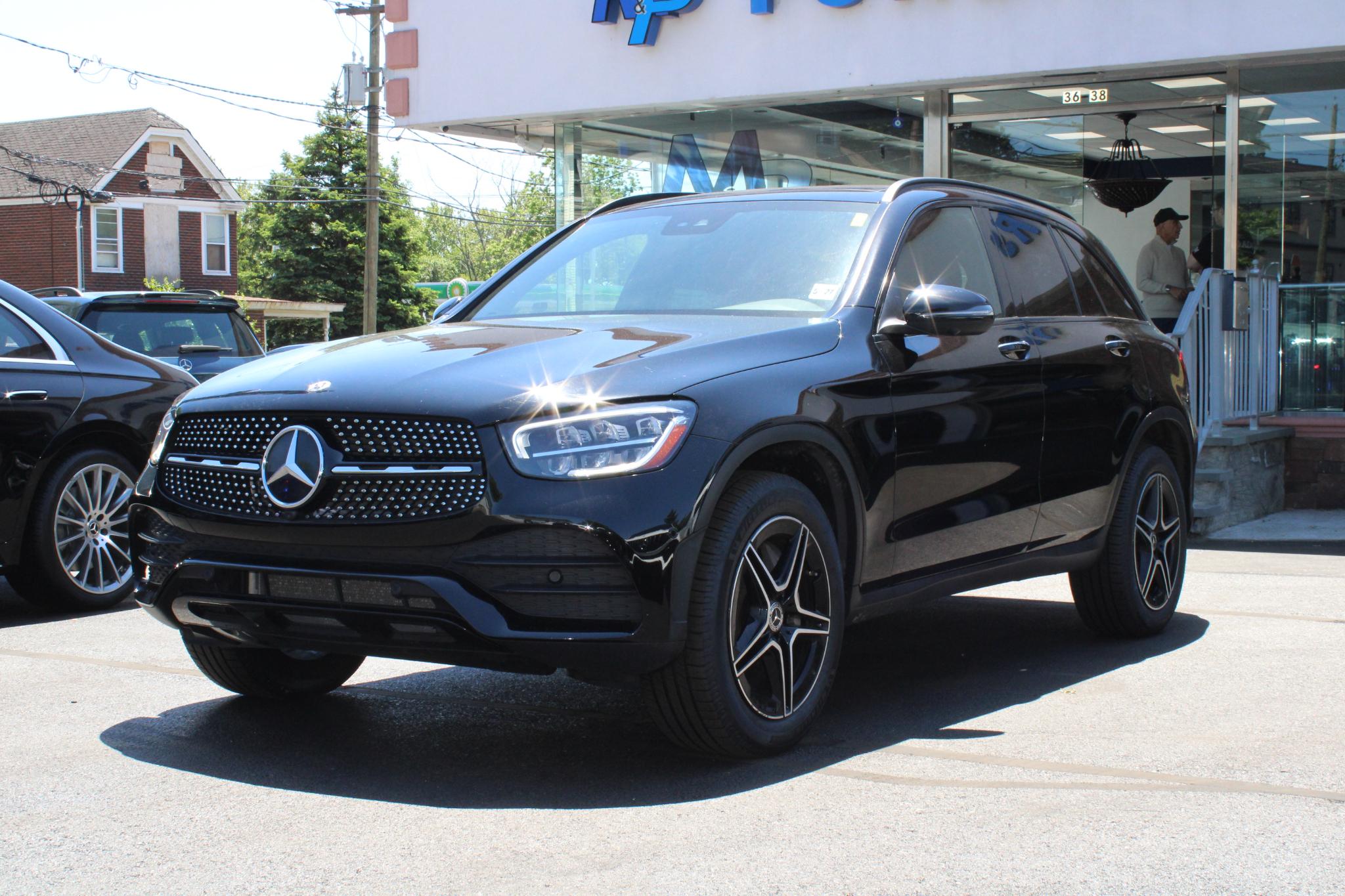 Mercedes-Benz GLC GLC 300 4MATIC SUV 2022