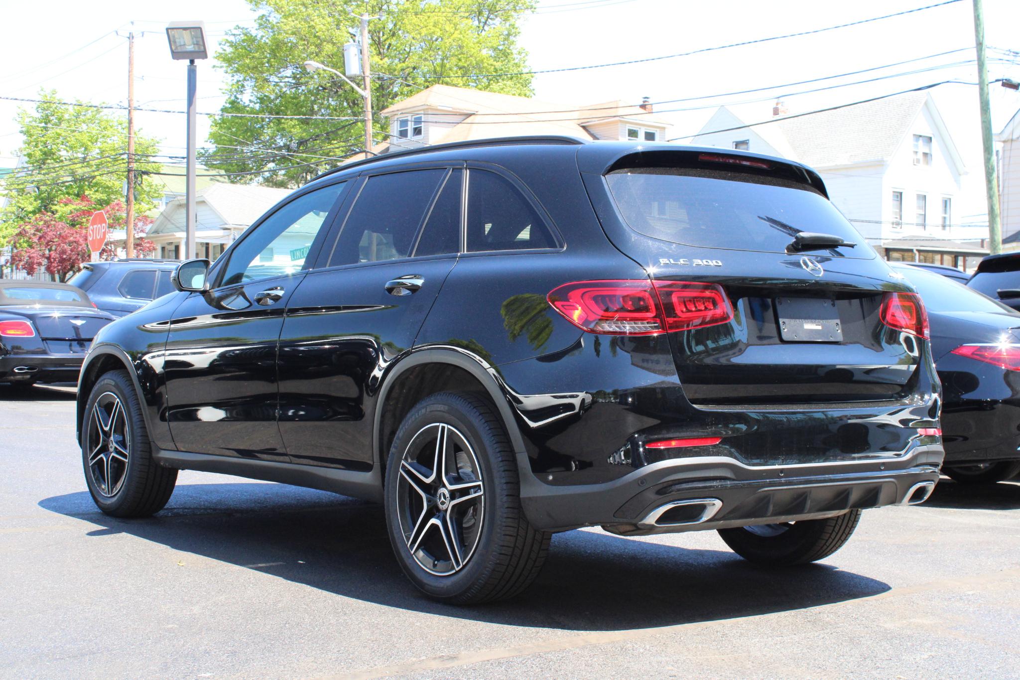 Mercedes-Benz GLC GLC 300 4MATIC SUV 2022