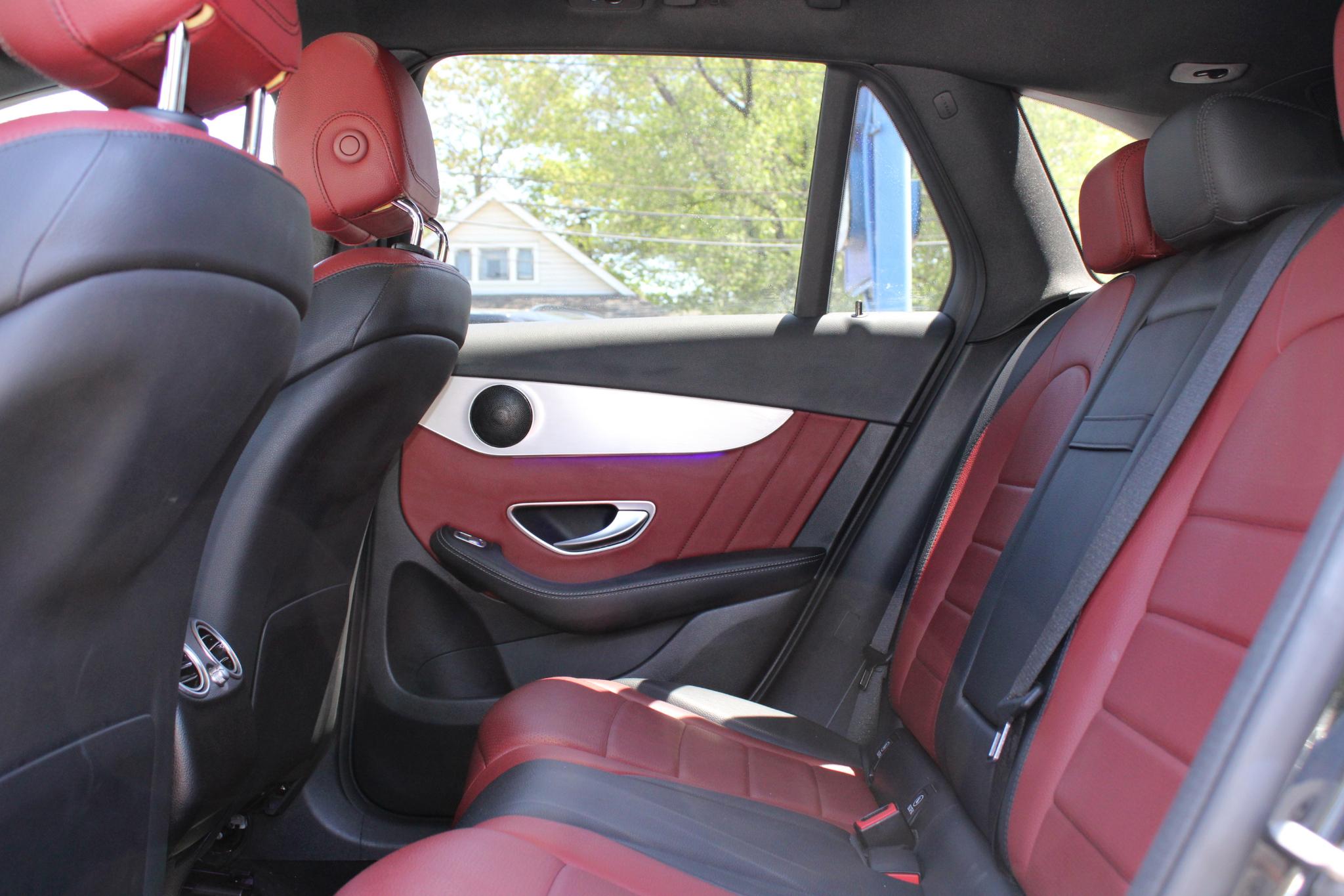 Mercedes-Benz GLC GLC 300 4MATIC SUV 2022