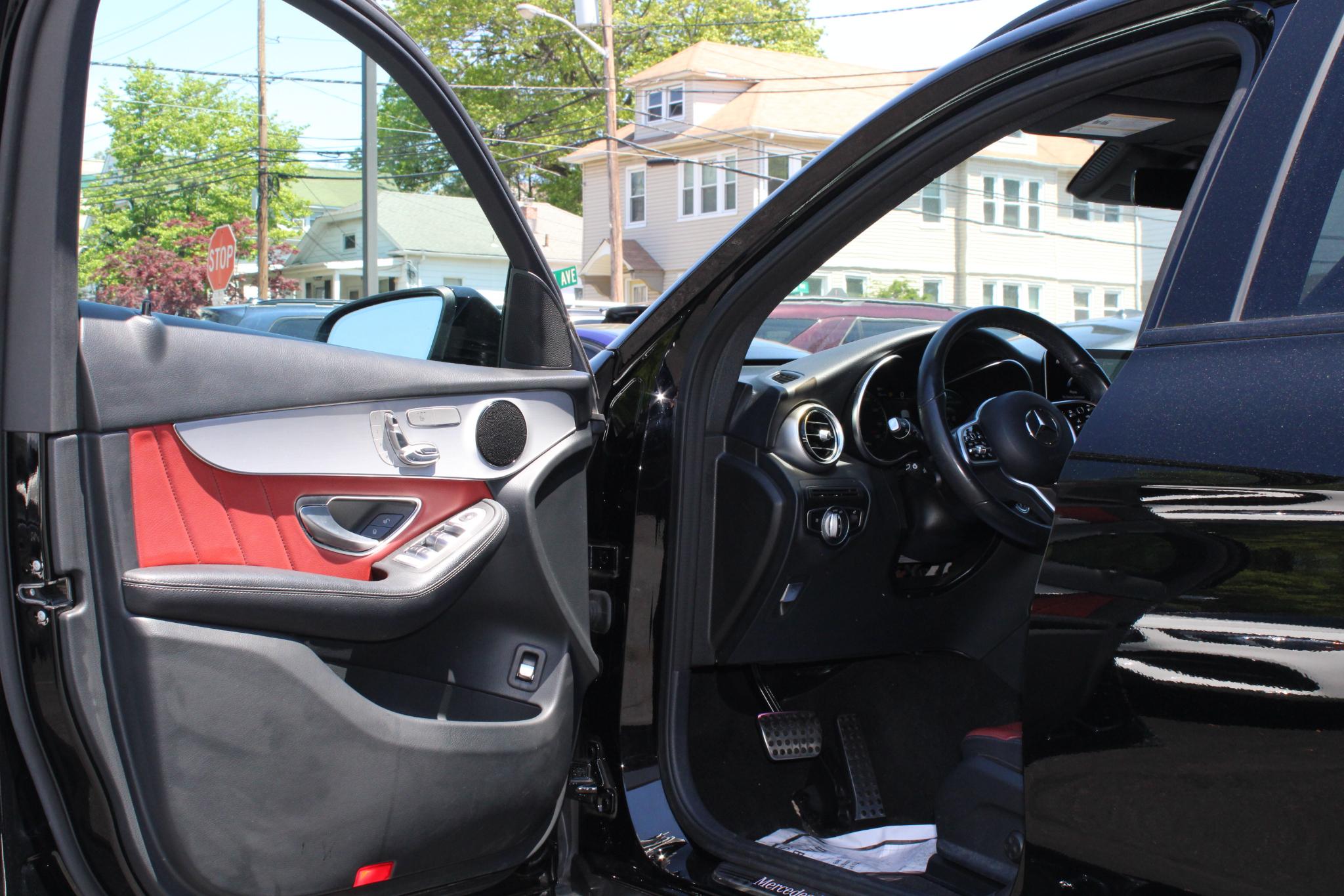 Mercedes-Benz GLC GLC 300 4MATIC SUV 2022