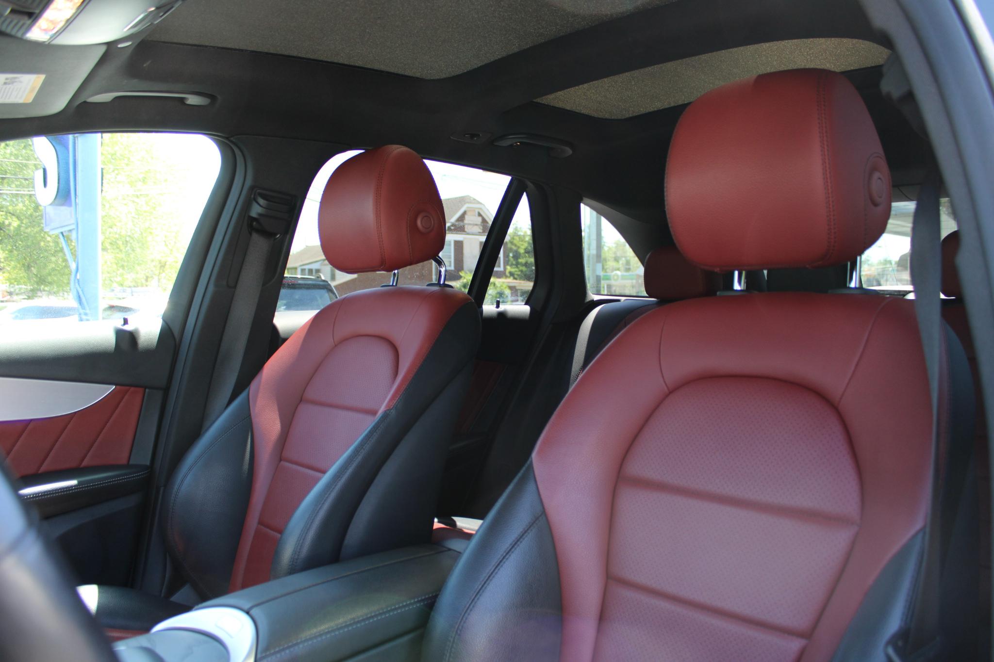 Mercedes-Benz GLC GLC 300 4MATIC SUV 2022