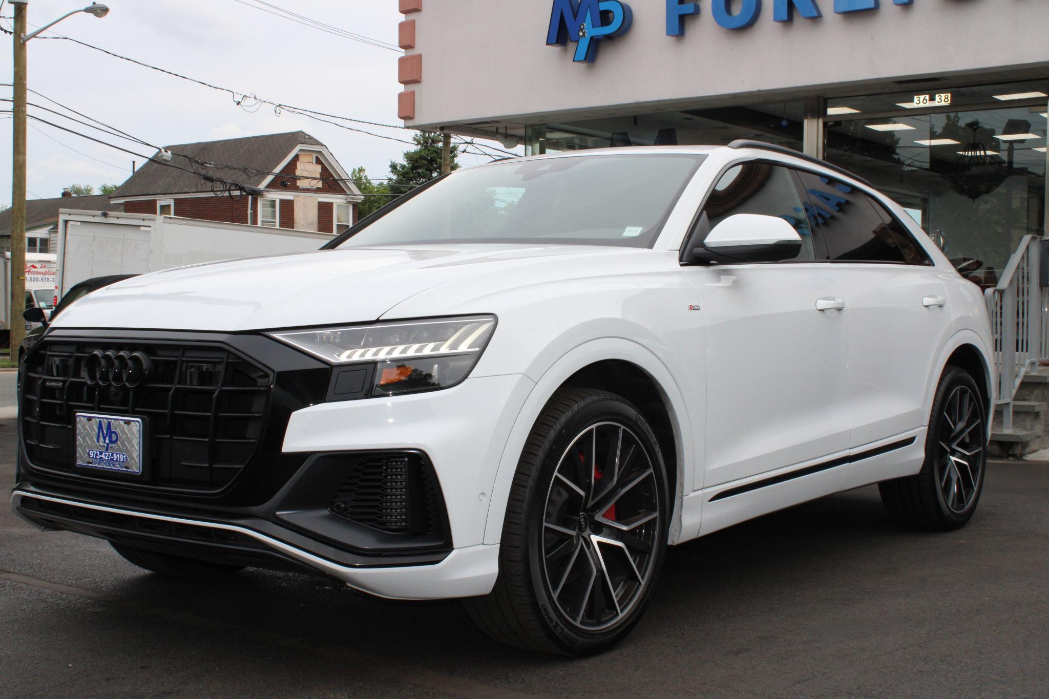 Audi Q8 Premium Plus 55 TFSI quattro 2021