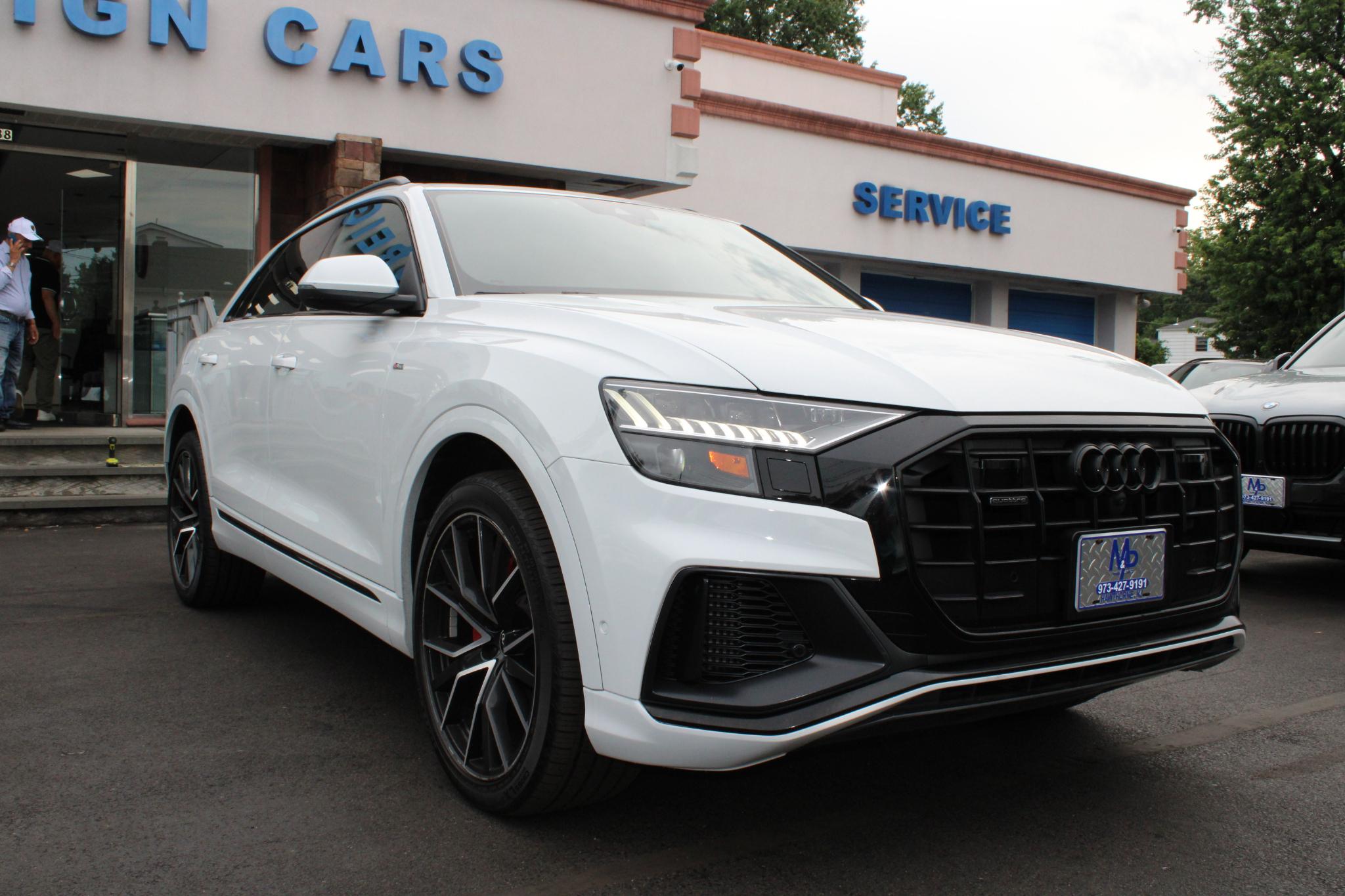 Audi Q8 Premium Plus 55 TFSI quattro 2021