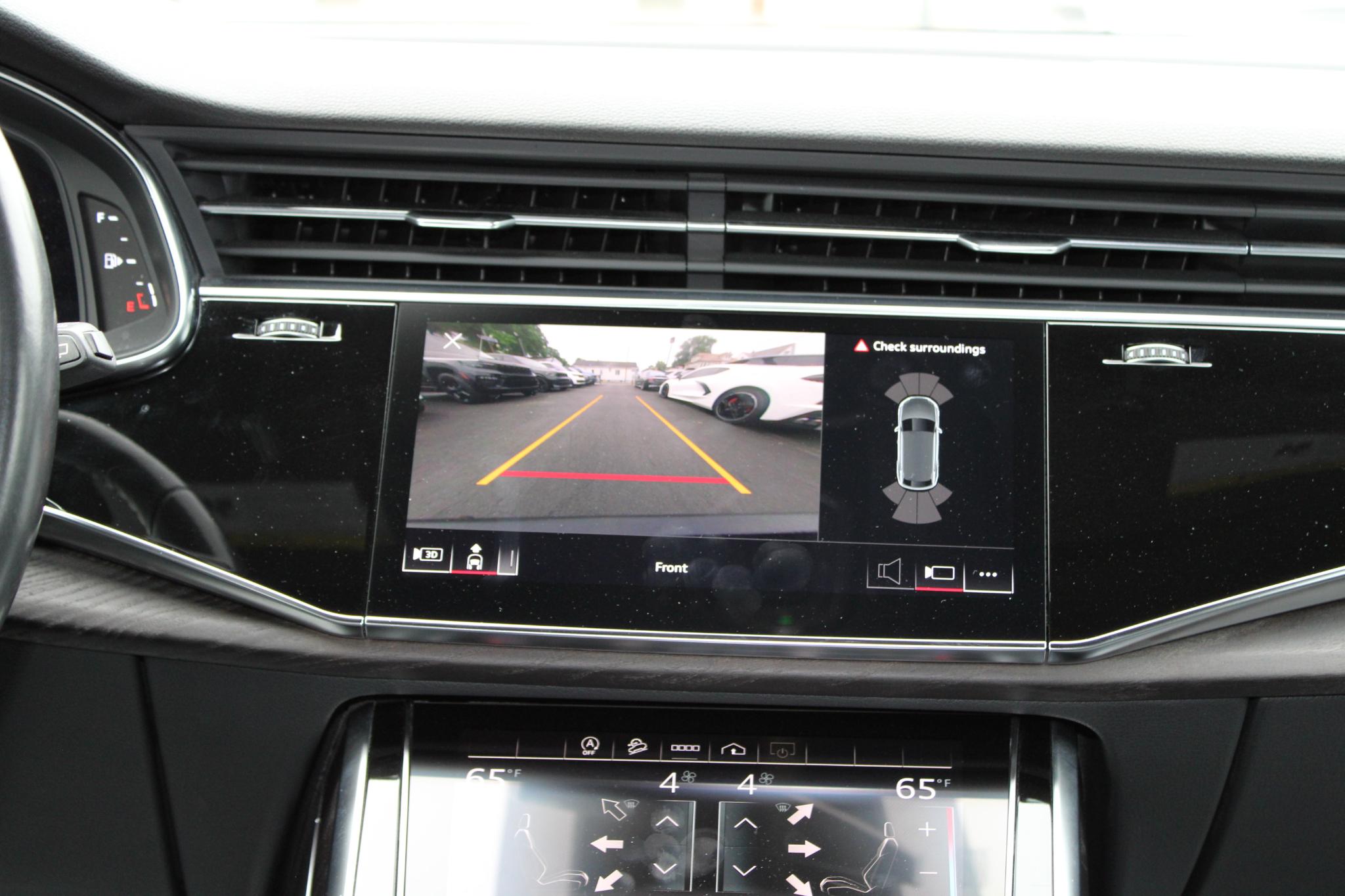 Audi Q8 Premium Plus 55 TFSI quattro 2021