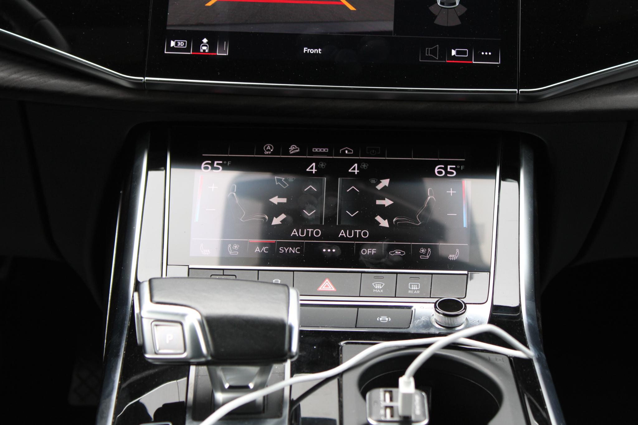 Audi Q8 Premium Plus 55 TFSI quattro 2021