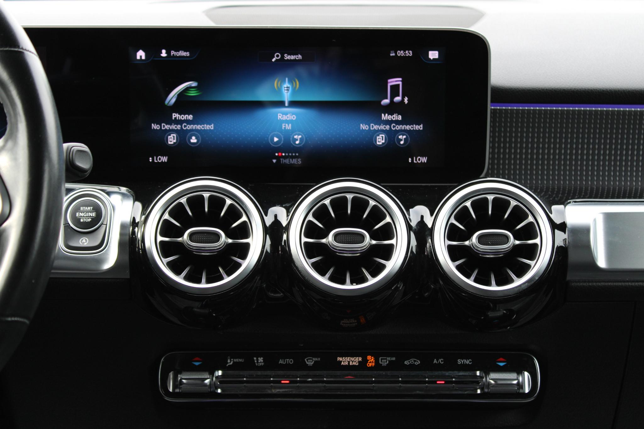 Mercedes-Benz GLB GLB 250 4MATIC SUV 2020