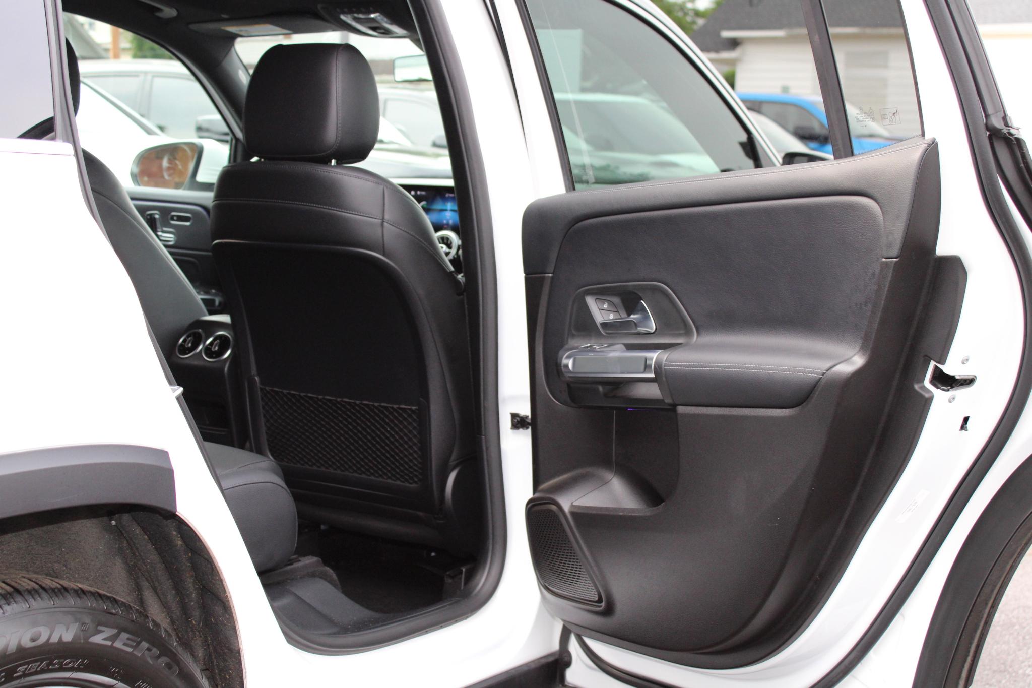 Mercedes-Benz GLB GLB 250 4MATIC SUV 2020