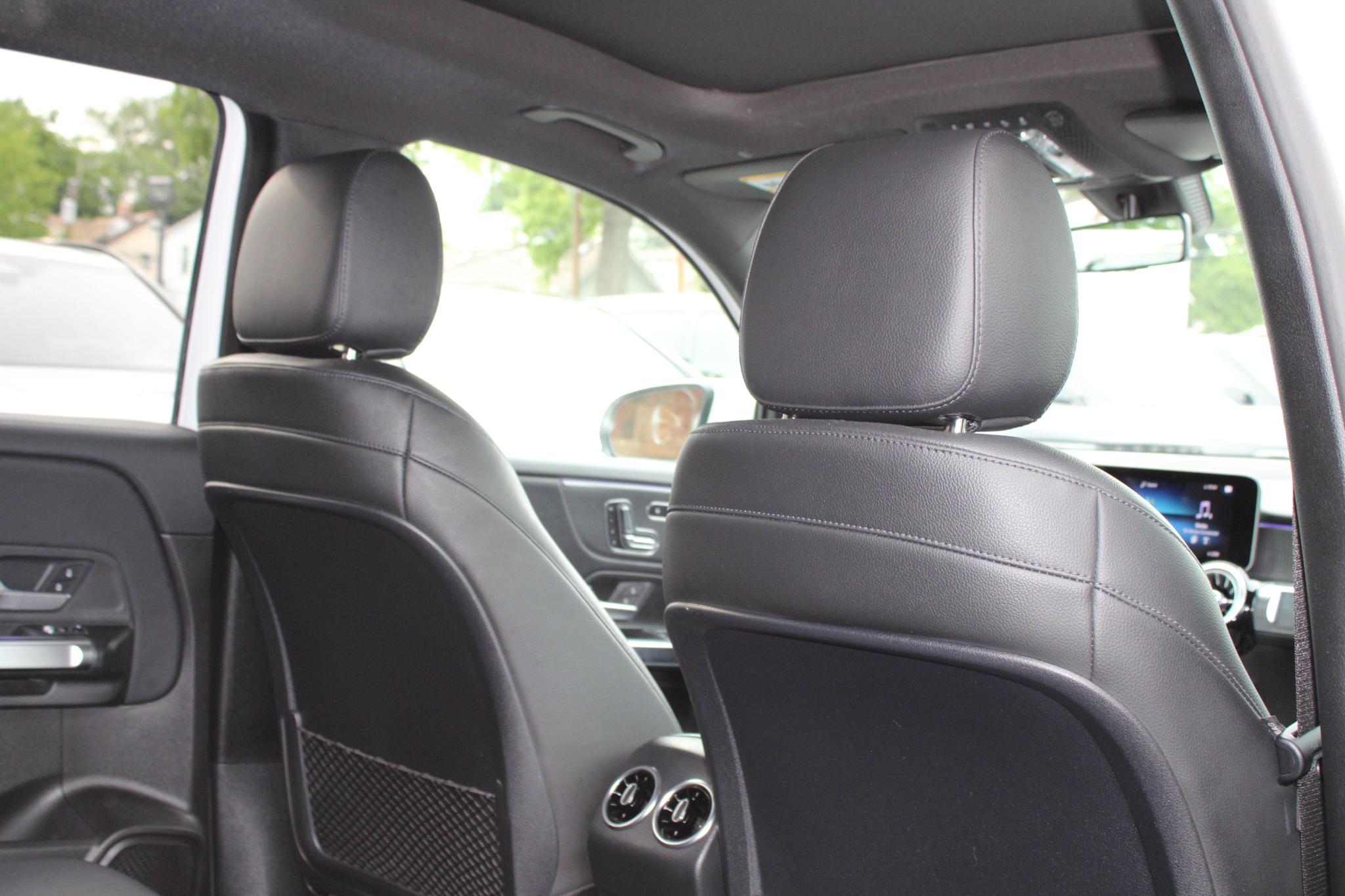 Mercedes-Benz GLB GLB 250 4MATIC SUV 2020