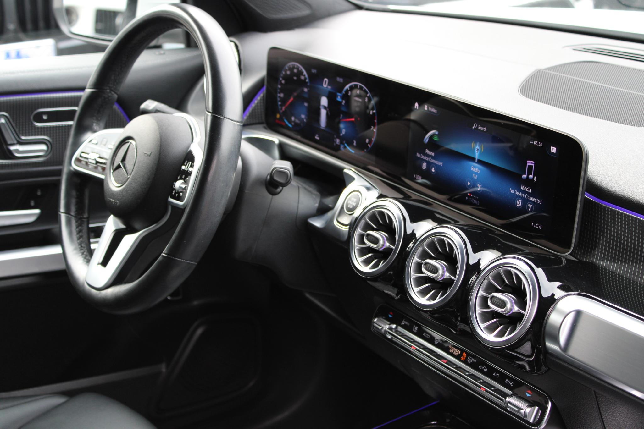 Mercedes-Benz GLB GLB 250 4MATIC SUV 2020
