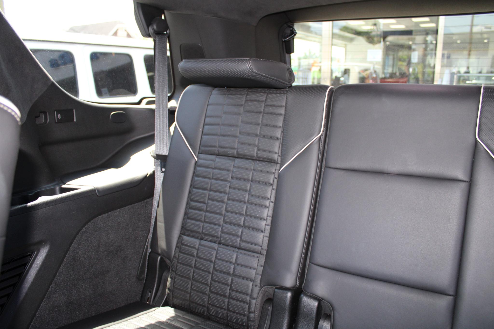 Cadillac Escalade 4WD 4dr Premium Luxury Platinum 2021