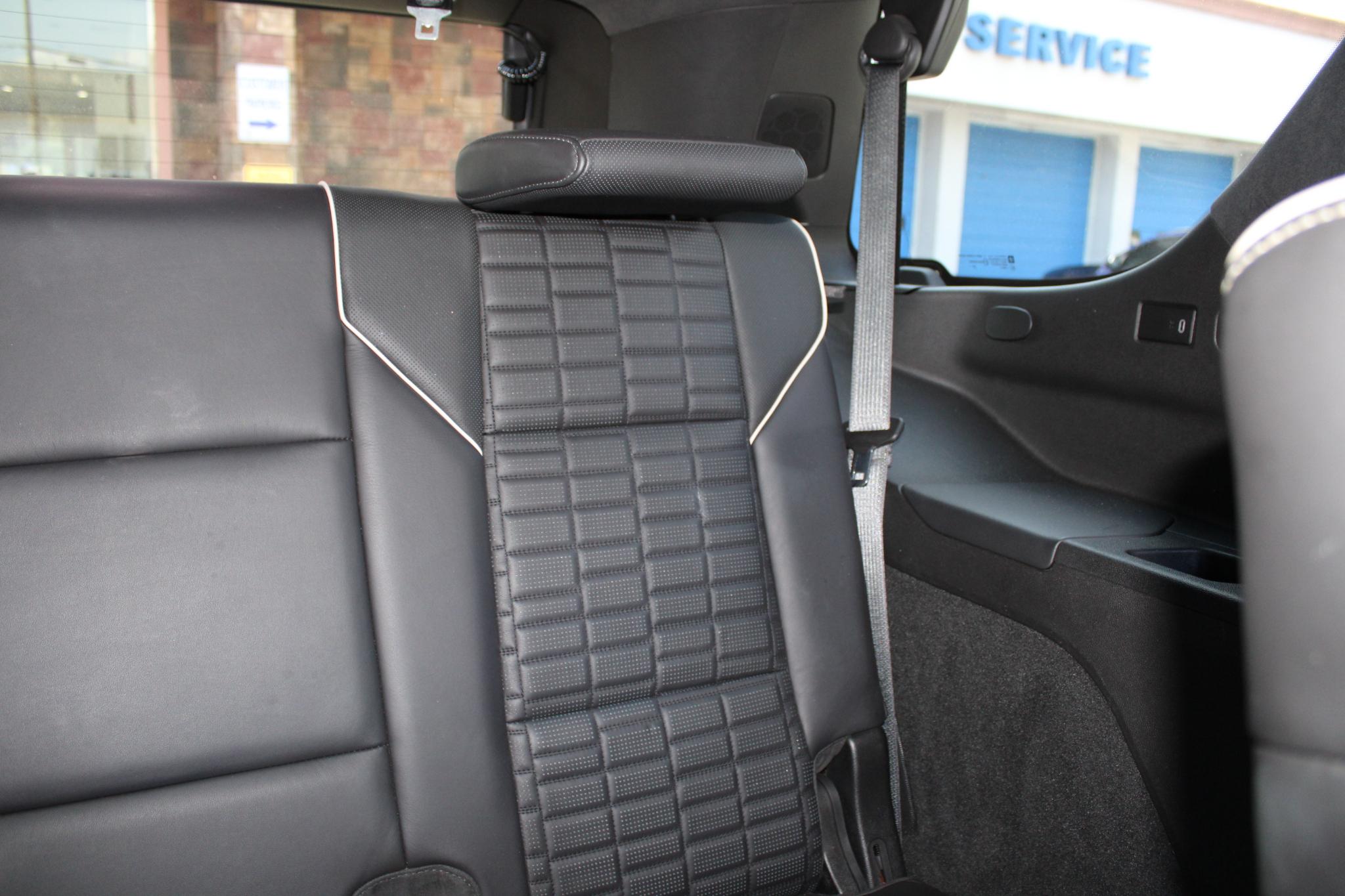 Cadillac Escalade 4WD 4dr Premium Luxury Platinum 2021