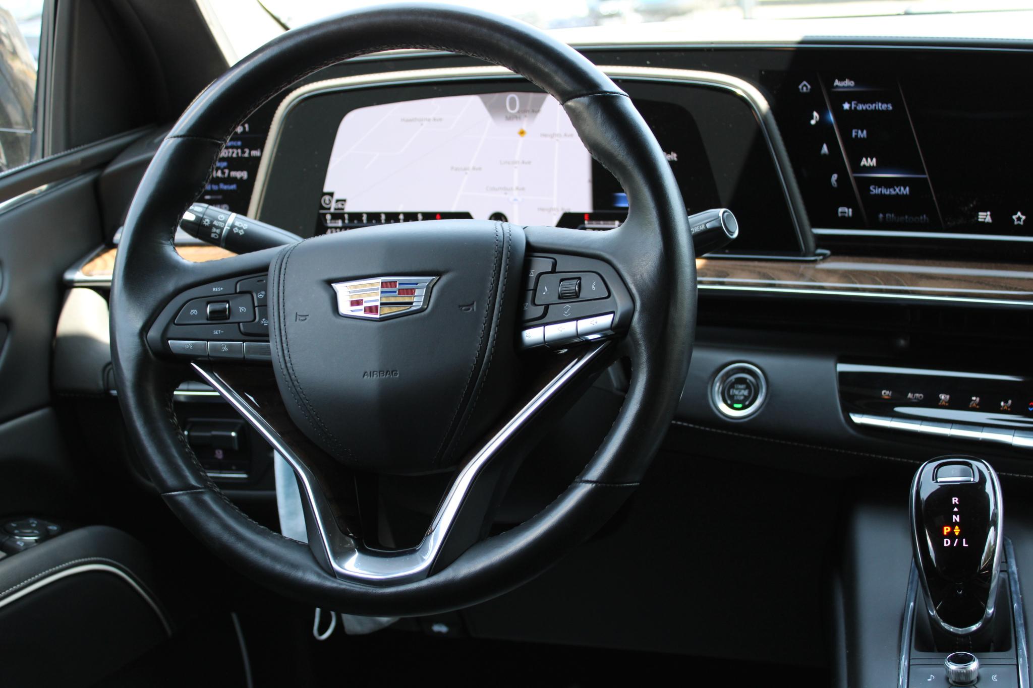 Cadillac Escalade 4WD 4dr Premium Luxury Platinum 2021