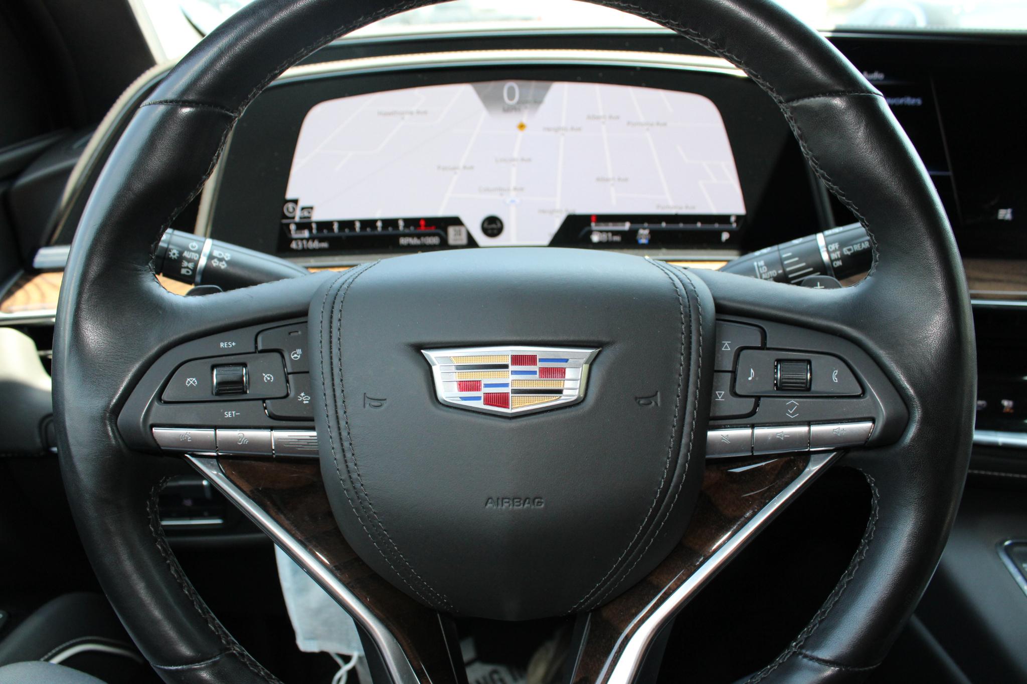 Cadillac Escalade 4WD 4dr Premium Luxury Platinum 2021
