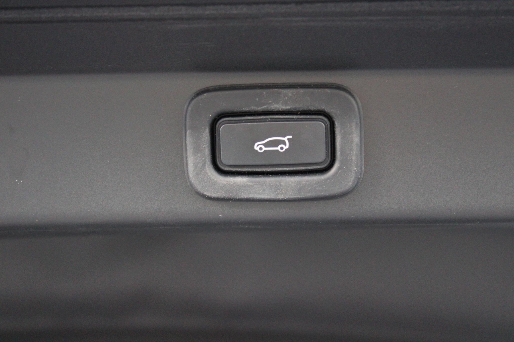 Land Rover Range Rover Sport P400 SE Dynamic 2023