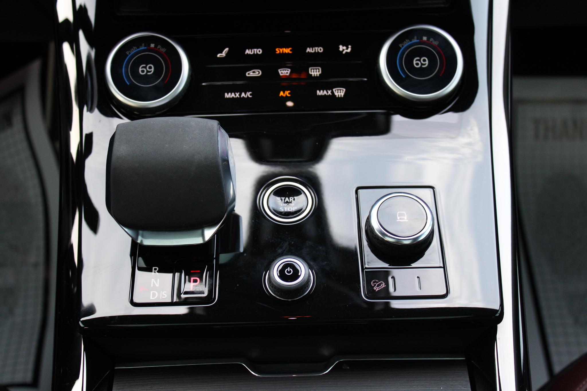 Land Rover Range Rover Sport P400 SE Dynamic 2023