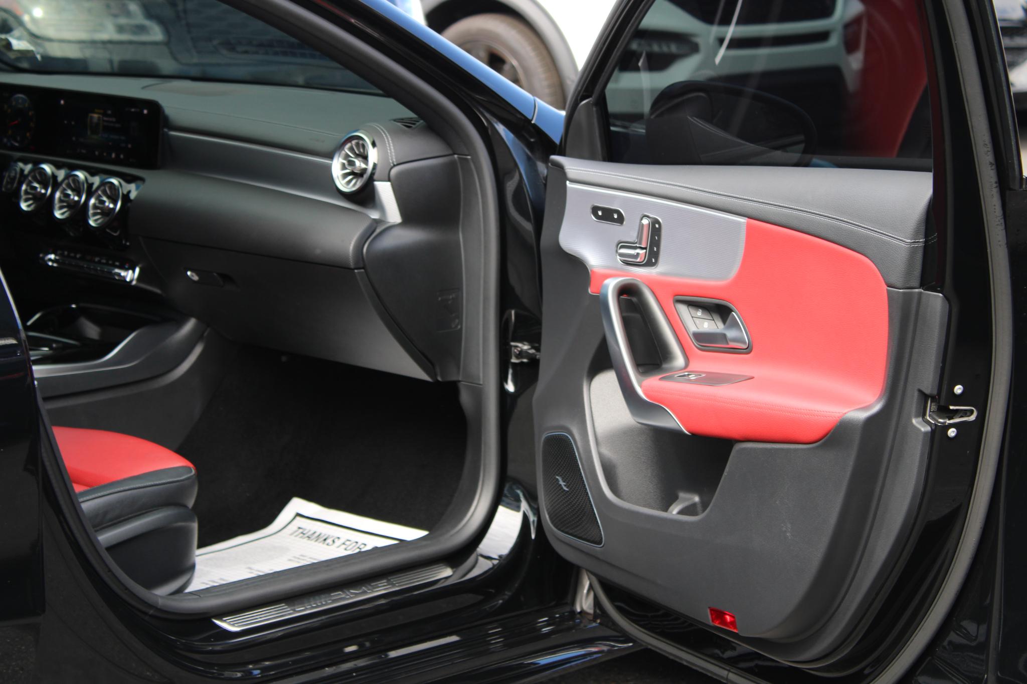 Mercedes-Benz A-Class AMG A 35 4MATIC Sedan 2021