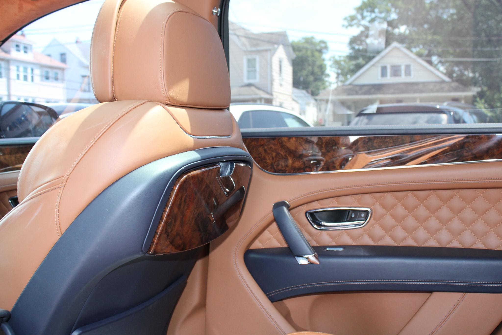 Bentley Bentayga Onyx Edition AWD 2018