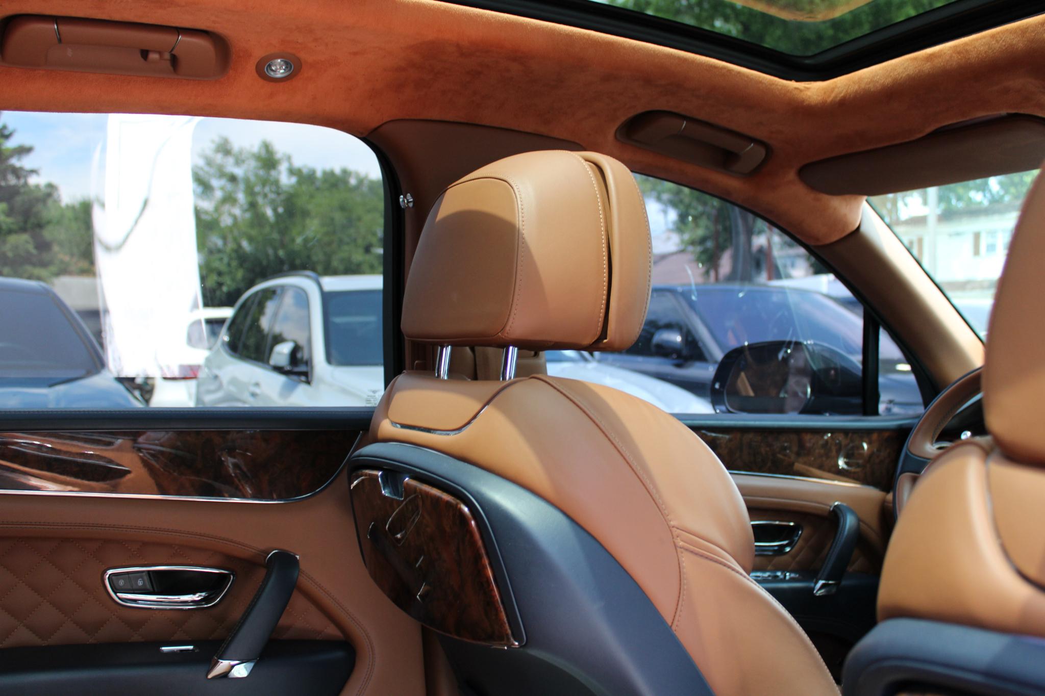 Bentley Bentayga Onyx Edition AWD 2018