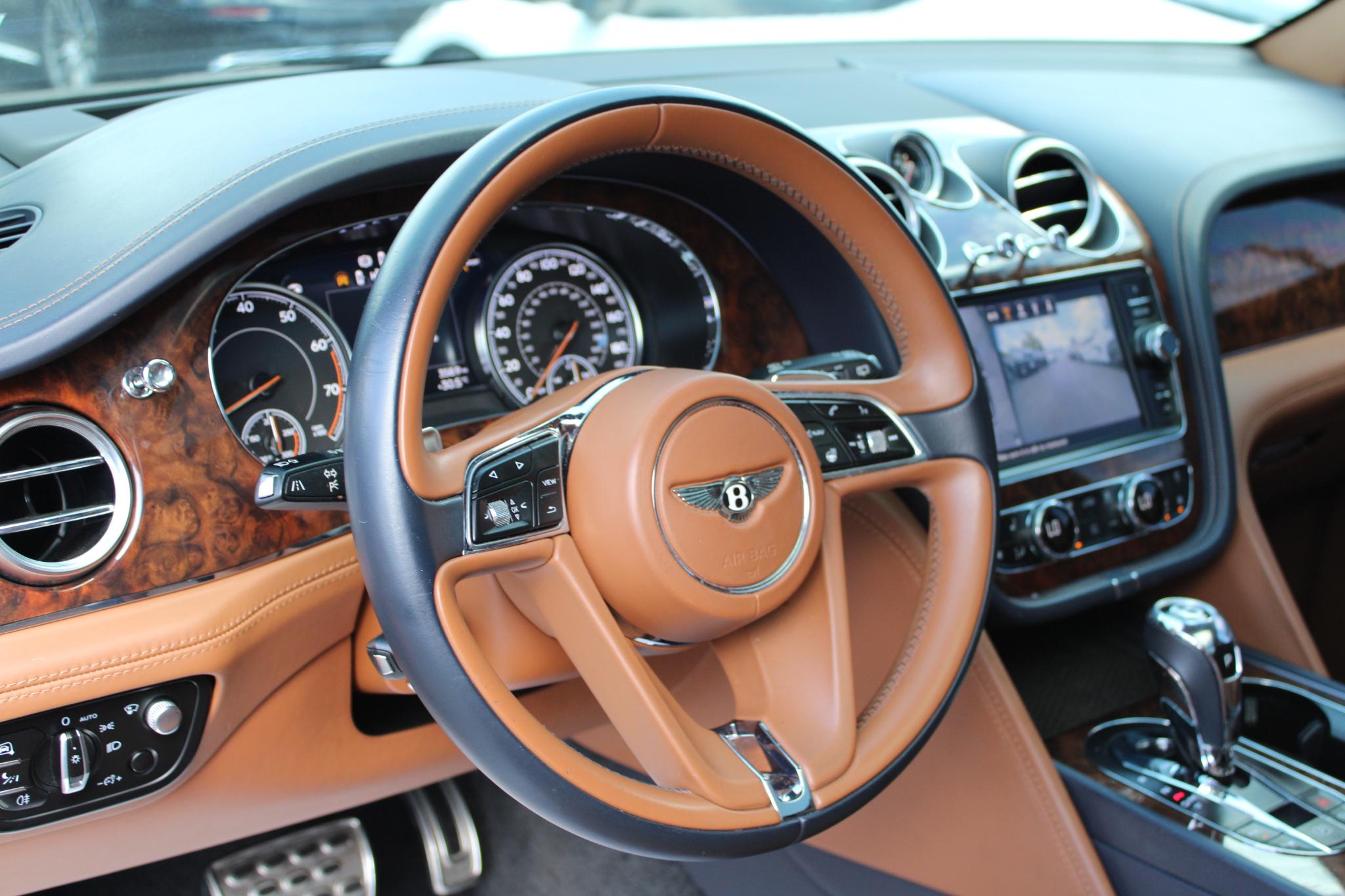 Bentley Bentayga Onyx Edition AWD 2018