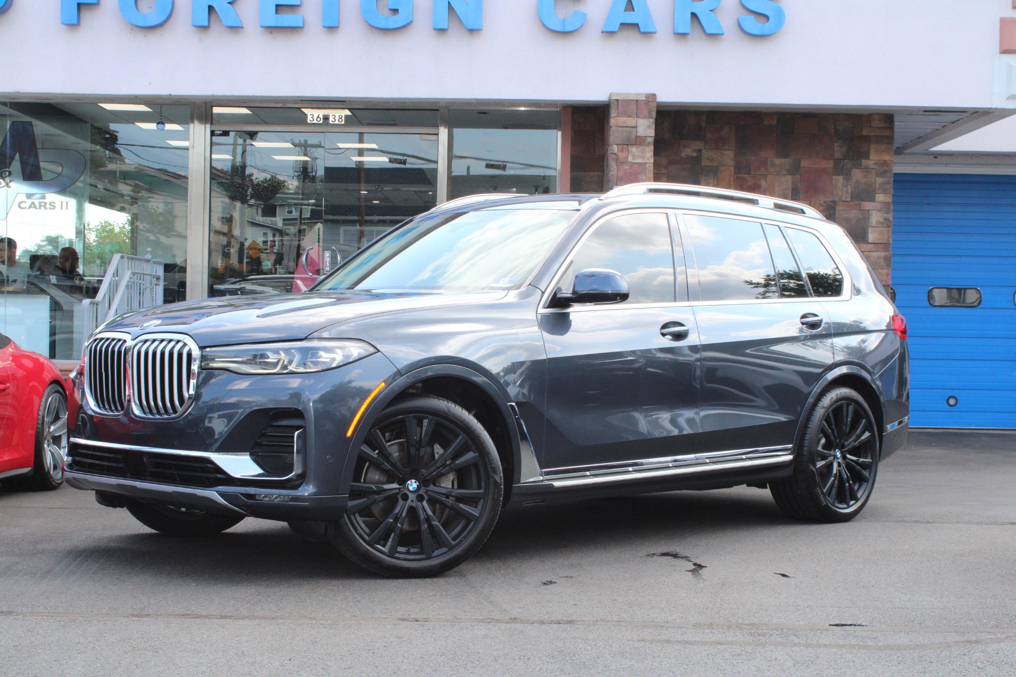 BMW X7 xDrive50i Sports Activity Vehicle 2019