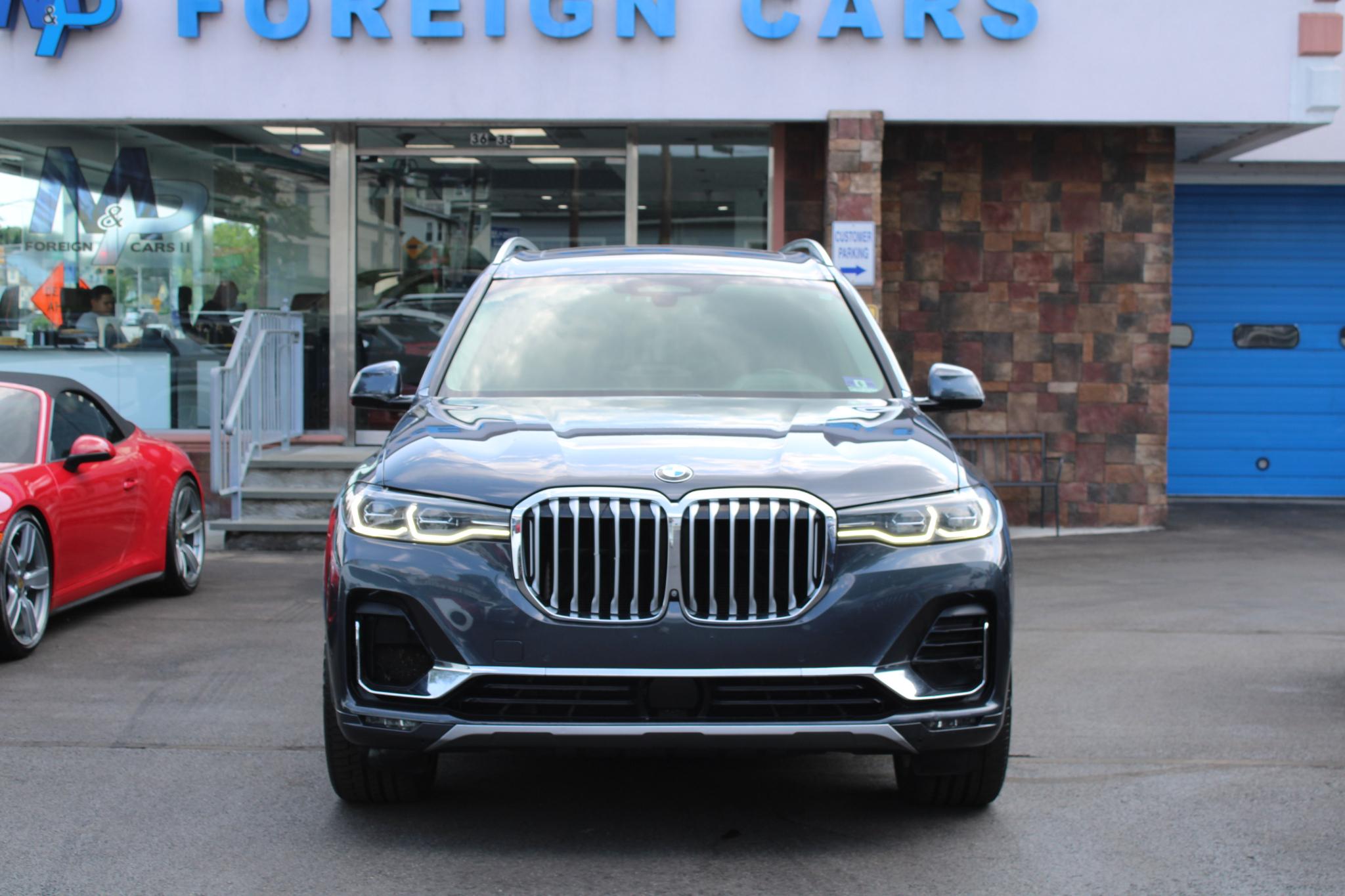 BMW X7 xDrive50i Sports Activity Vehicle 2019