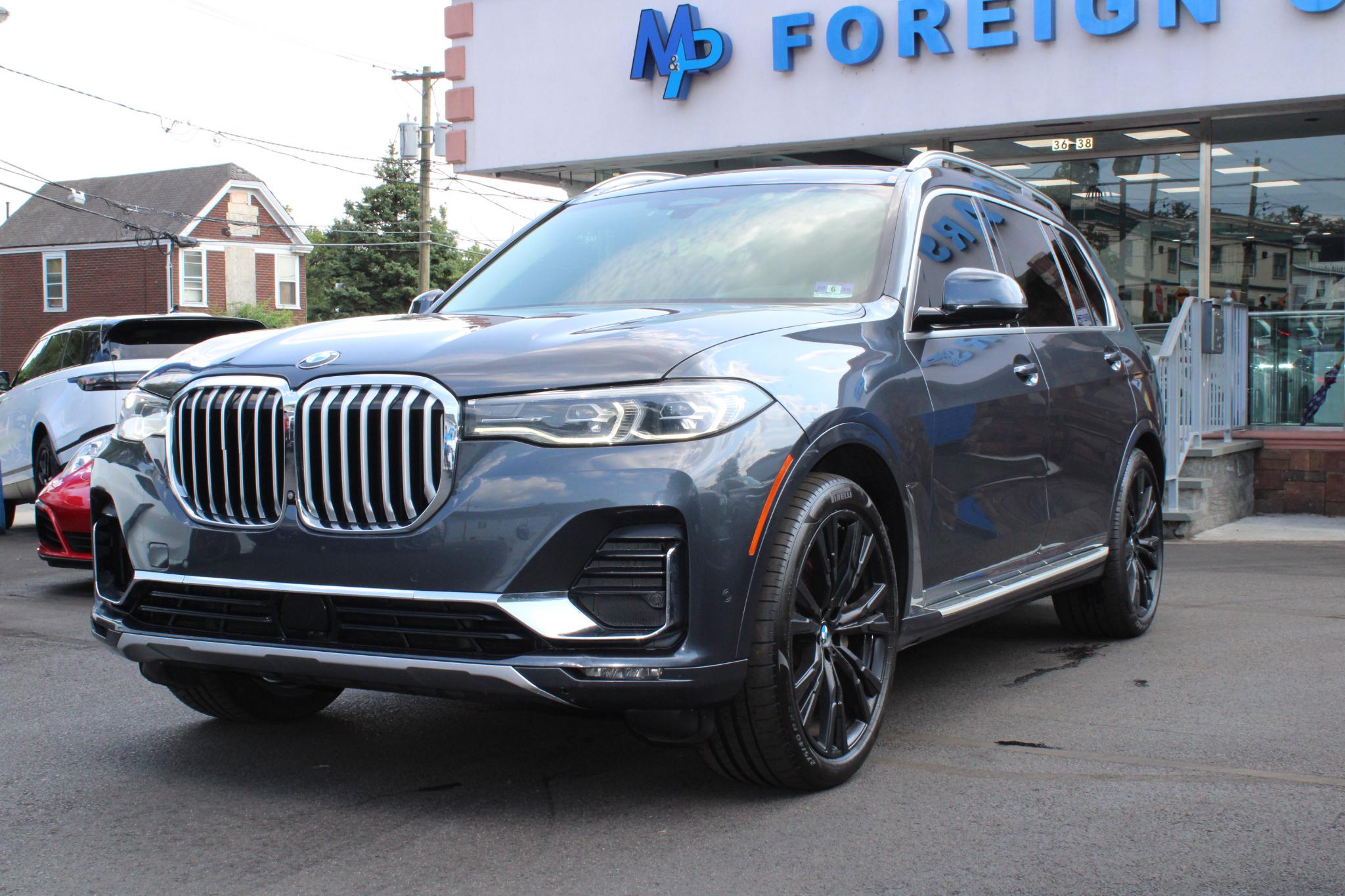 BMW X7 xDrive50i Sports Activity Vehicle 2019