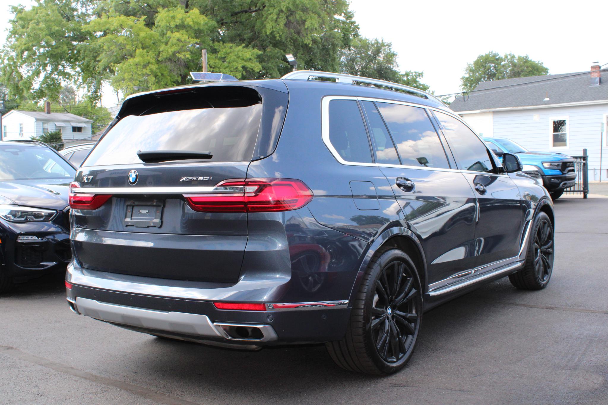 BMW X7 xDrive50i Sports Activity Vehicle 2019
