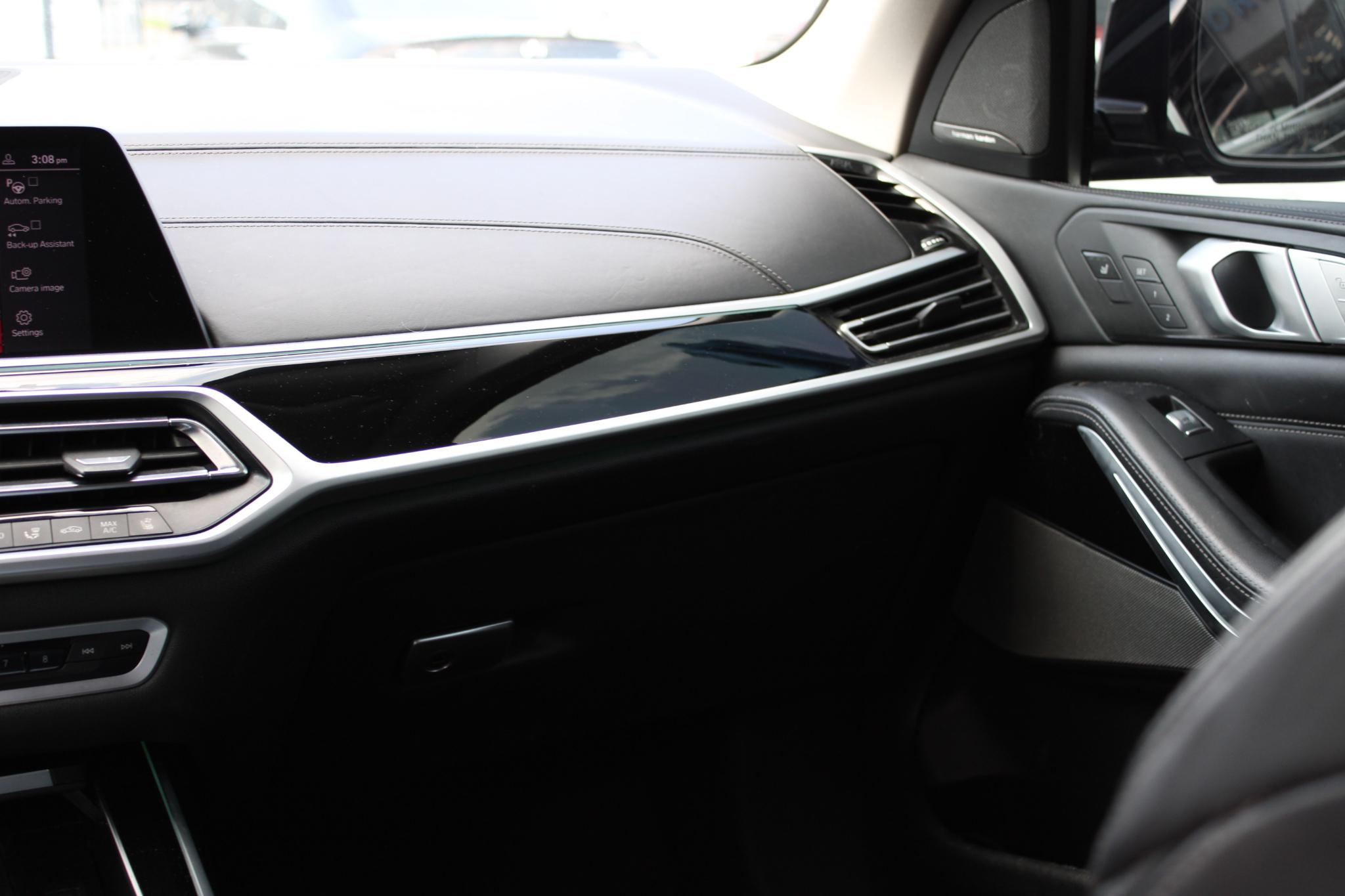 BMW X7 xDrive50i Sports Activity Vehicle 2019