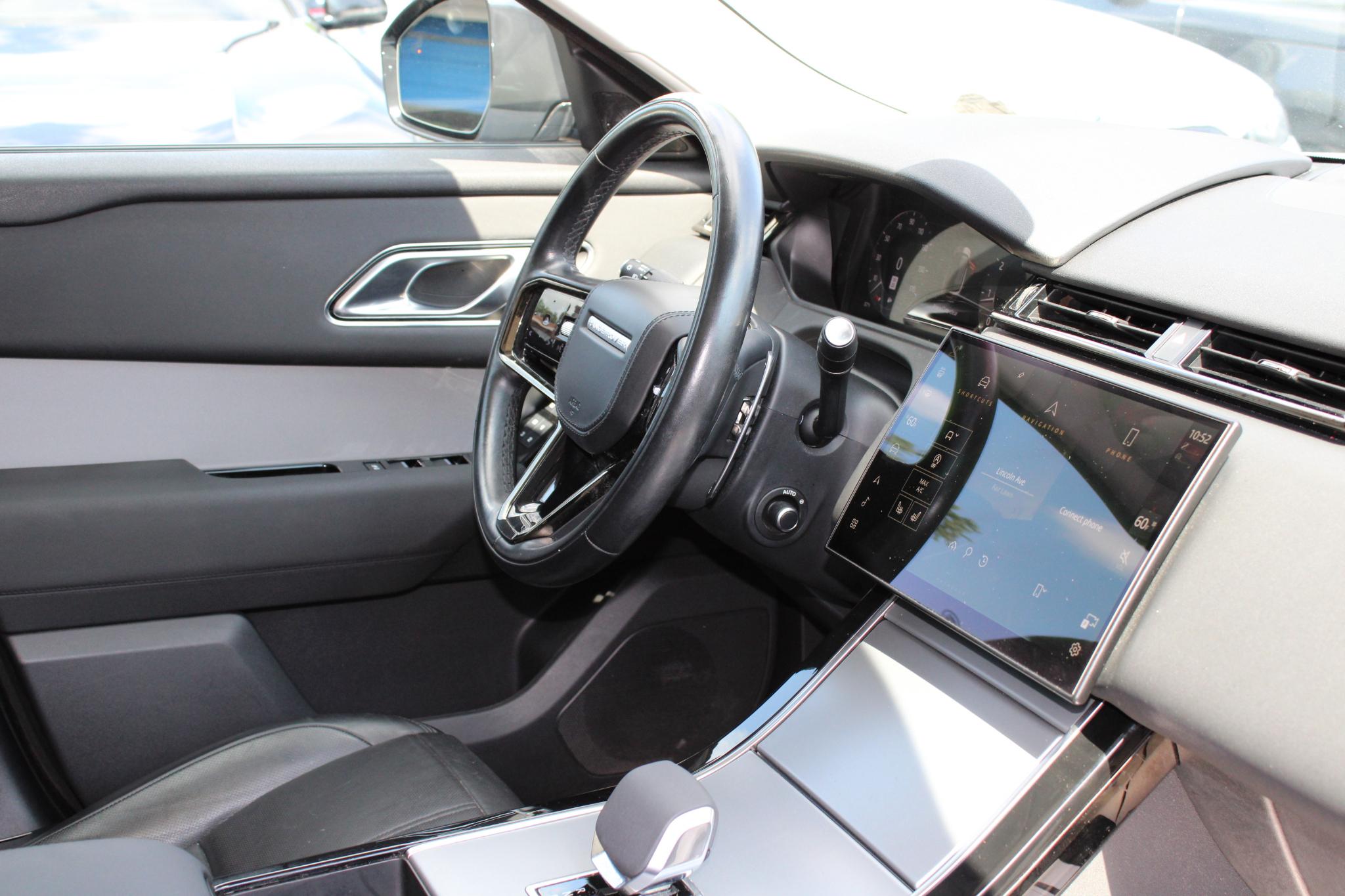 Land Rover Range Rover Velar P250 S 2024