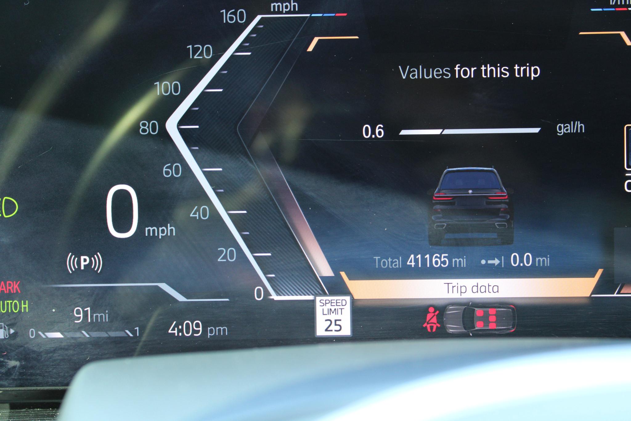 BMW X7 xDrive40i Sports Activity Vehicle 2023