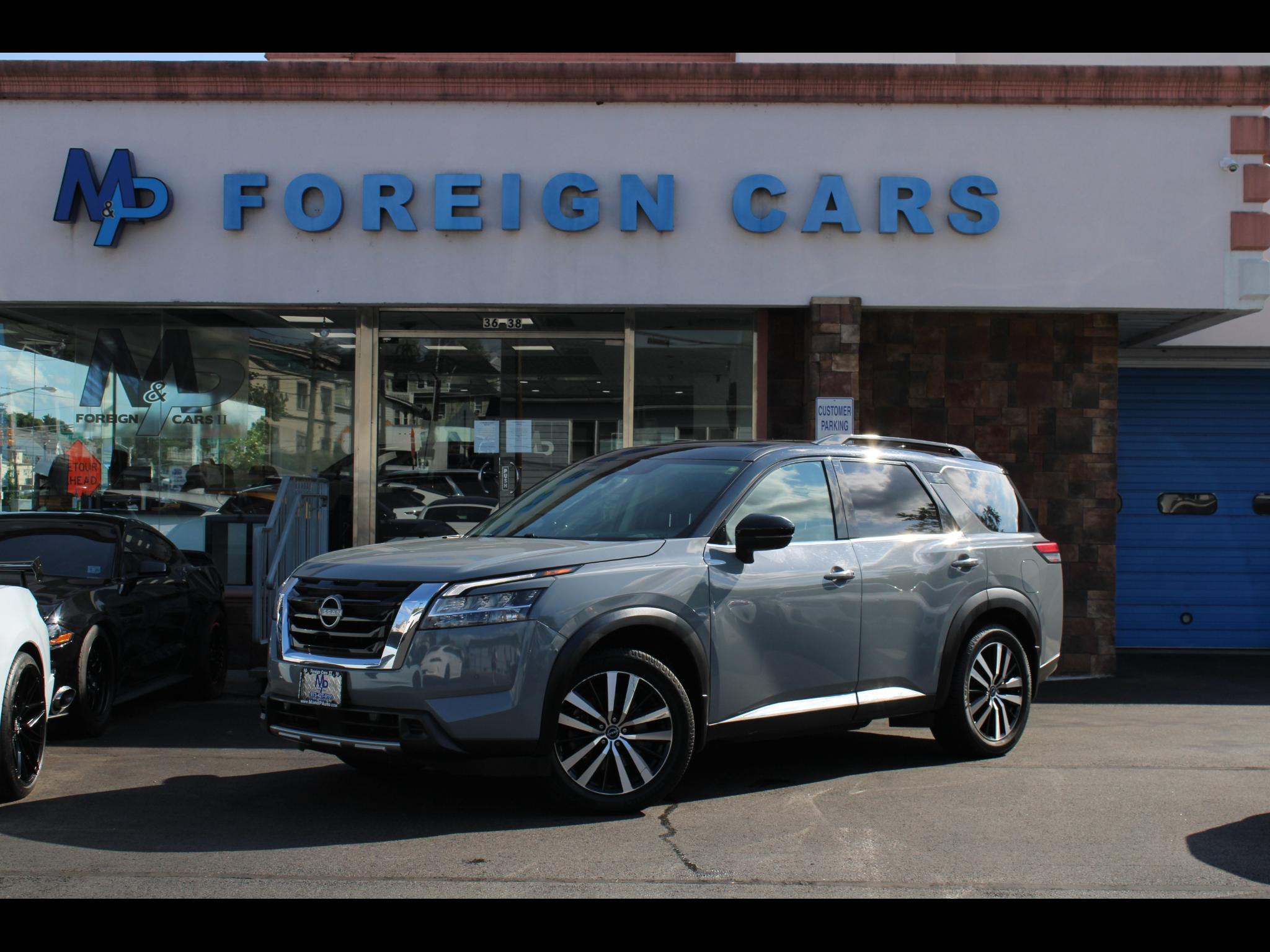 2023 Nissan Pathfinder Platinum 4WD