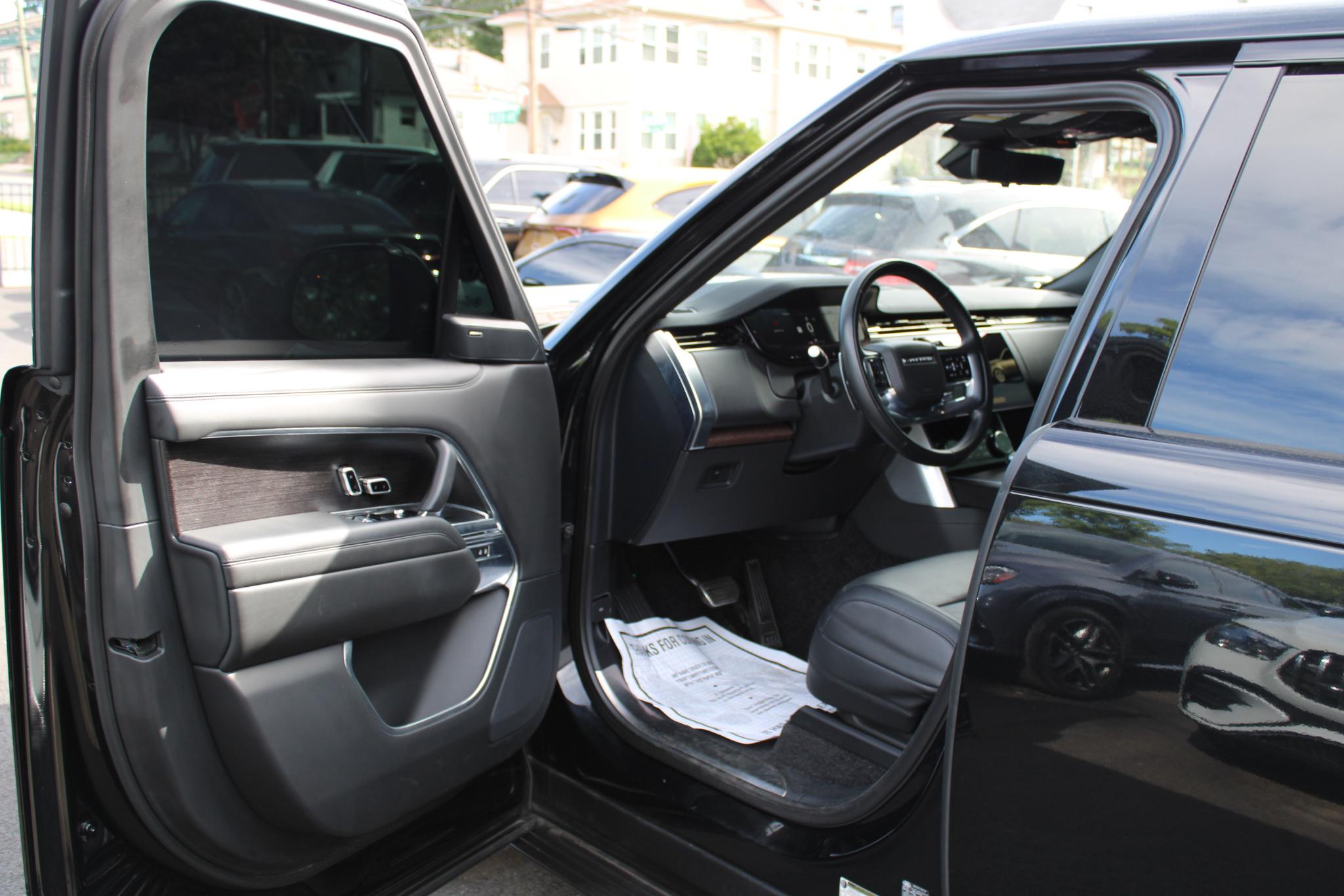 Land Rover Range Rover P530 SE SWB 2023