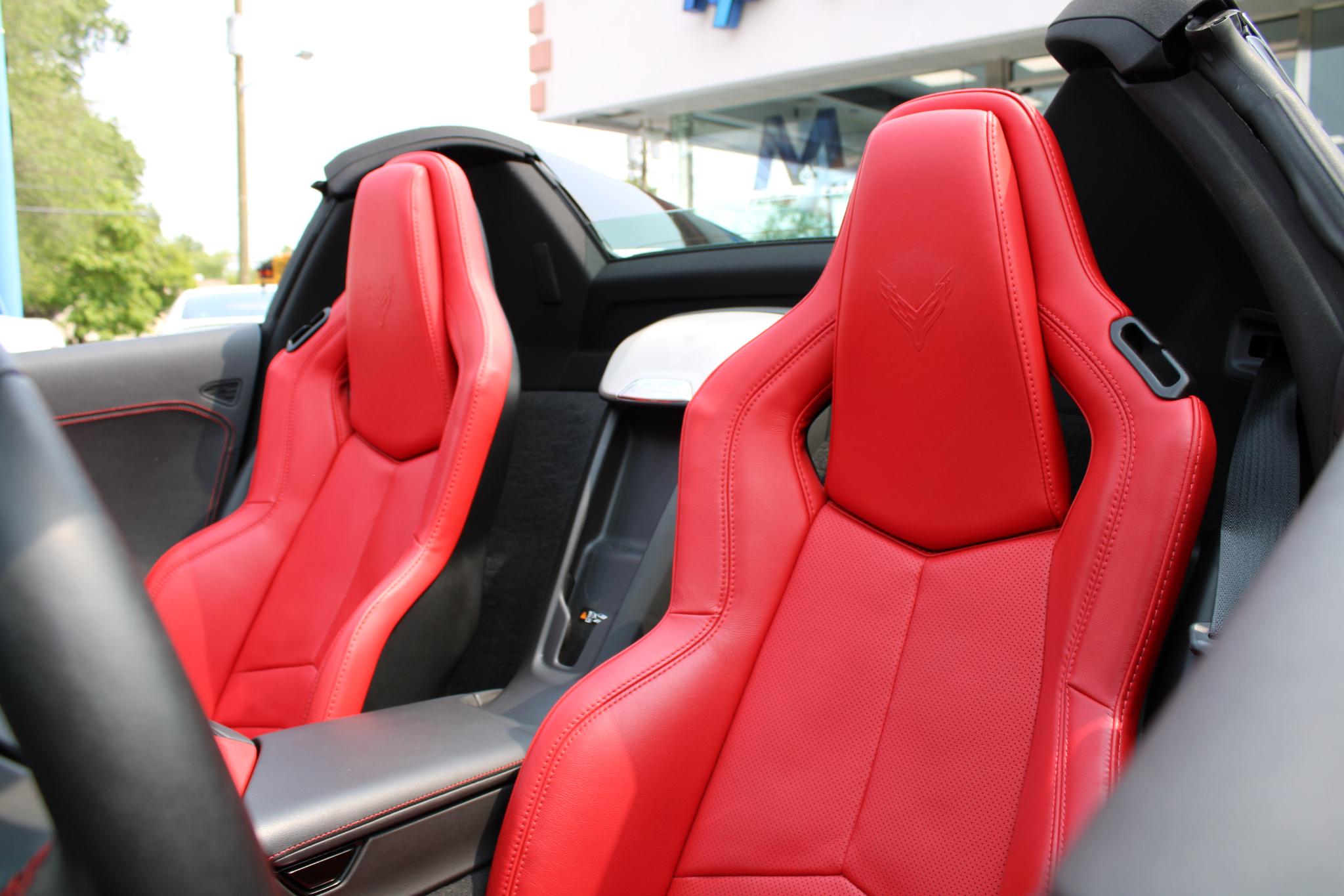Chevrolet Corvette 2dr Stingray Conv w/2LT 2021